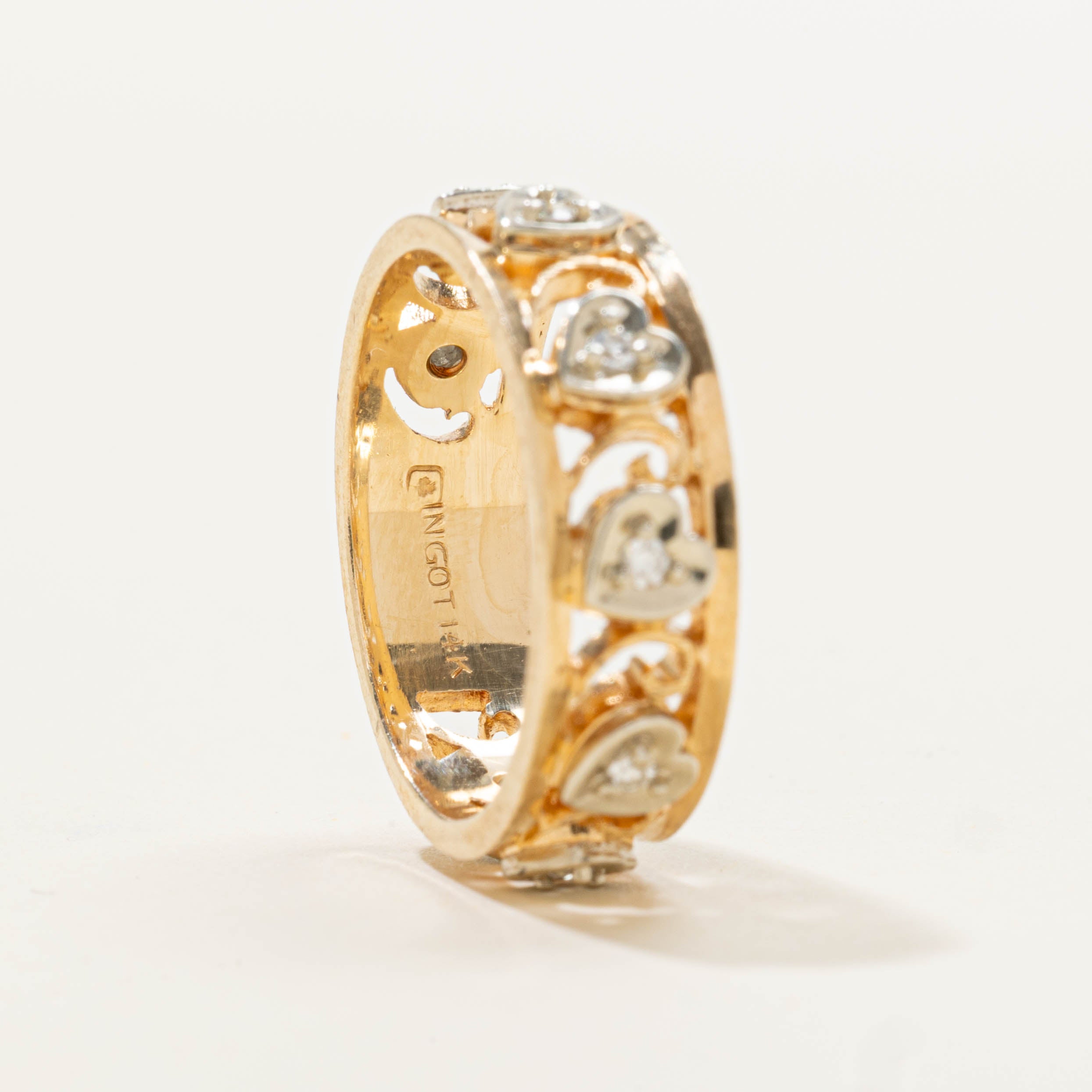Canadian 14k Diamond Openwork Heart Patterned Band | SZ 6.25