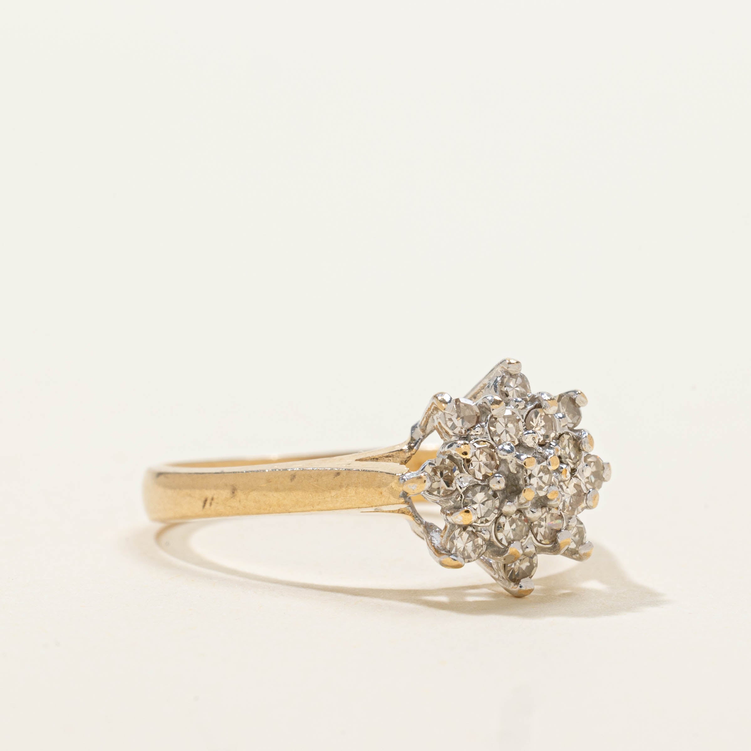 14k Diamond Petal Cluster Ring | SZ 6