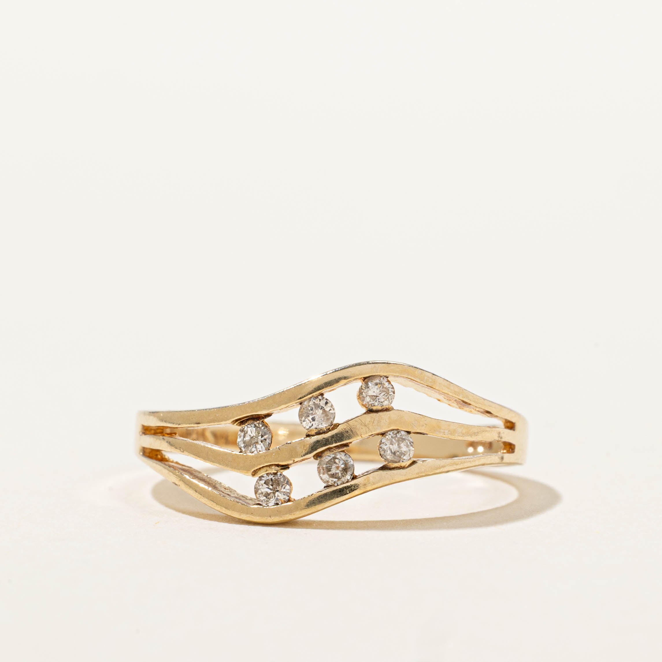 10k Diamond Double Wave Ring | SZ 6