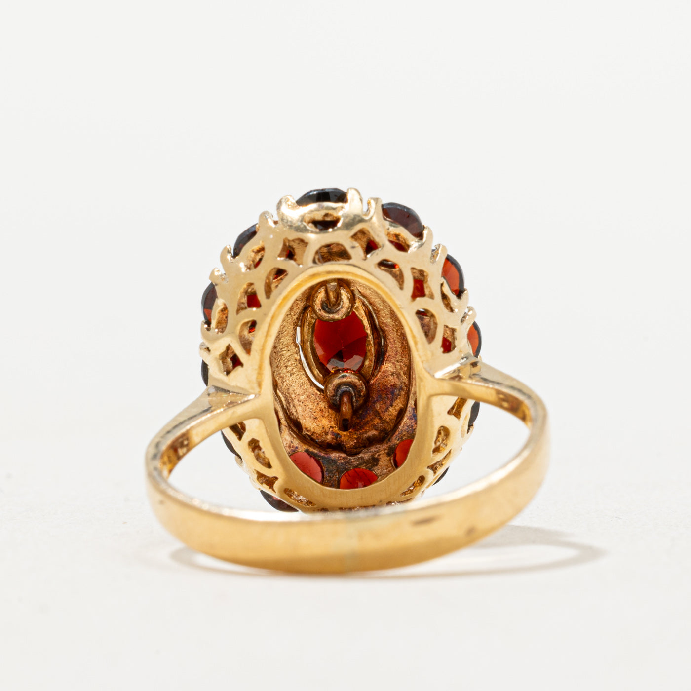Garnet Oval Shaped Cocktail Ring | 1.95ctw | SZ 7.25