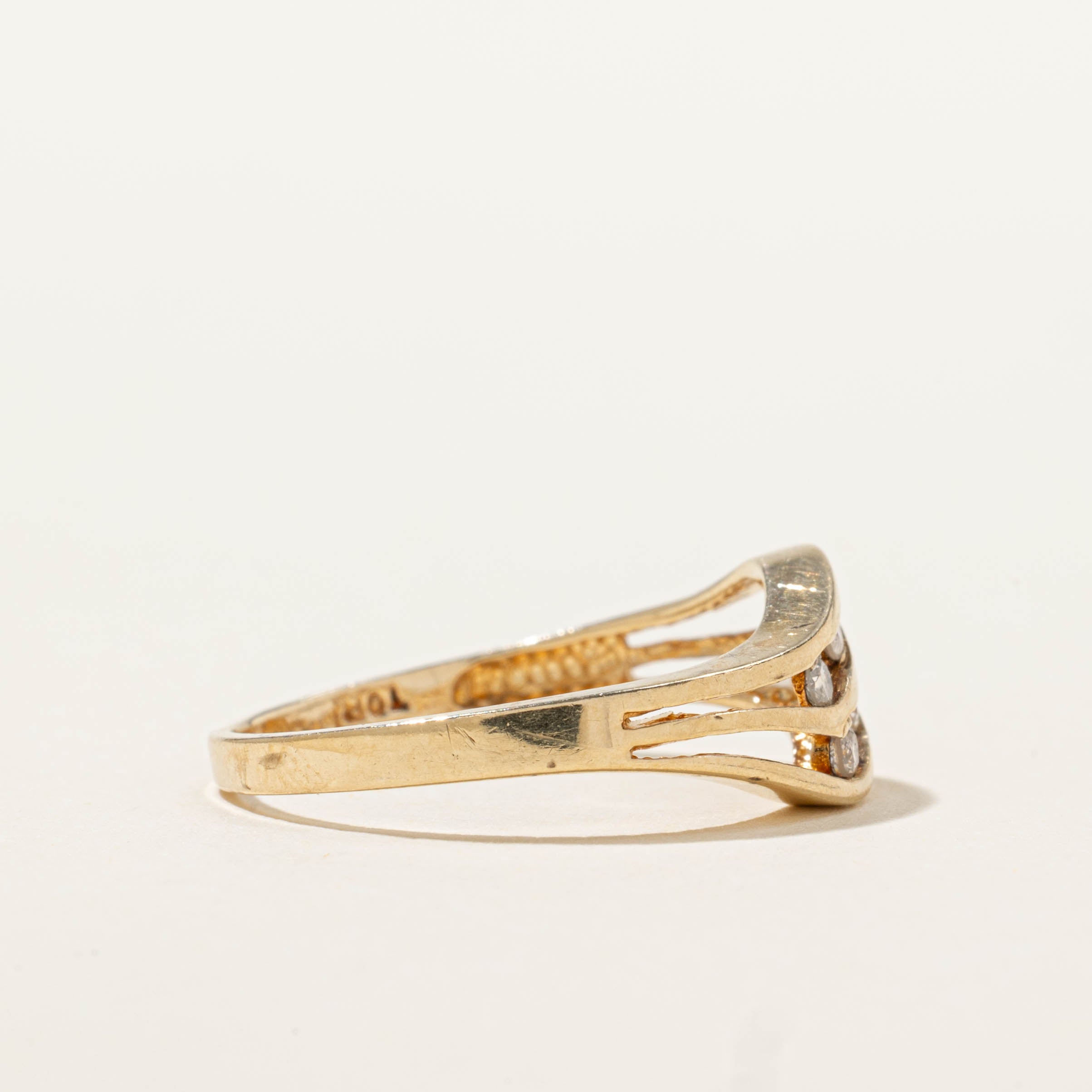 10k Diamond Double Wave Ring | SZ 6