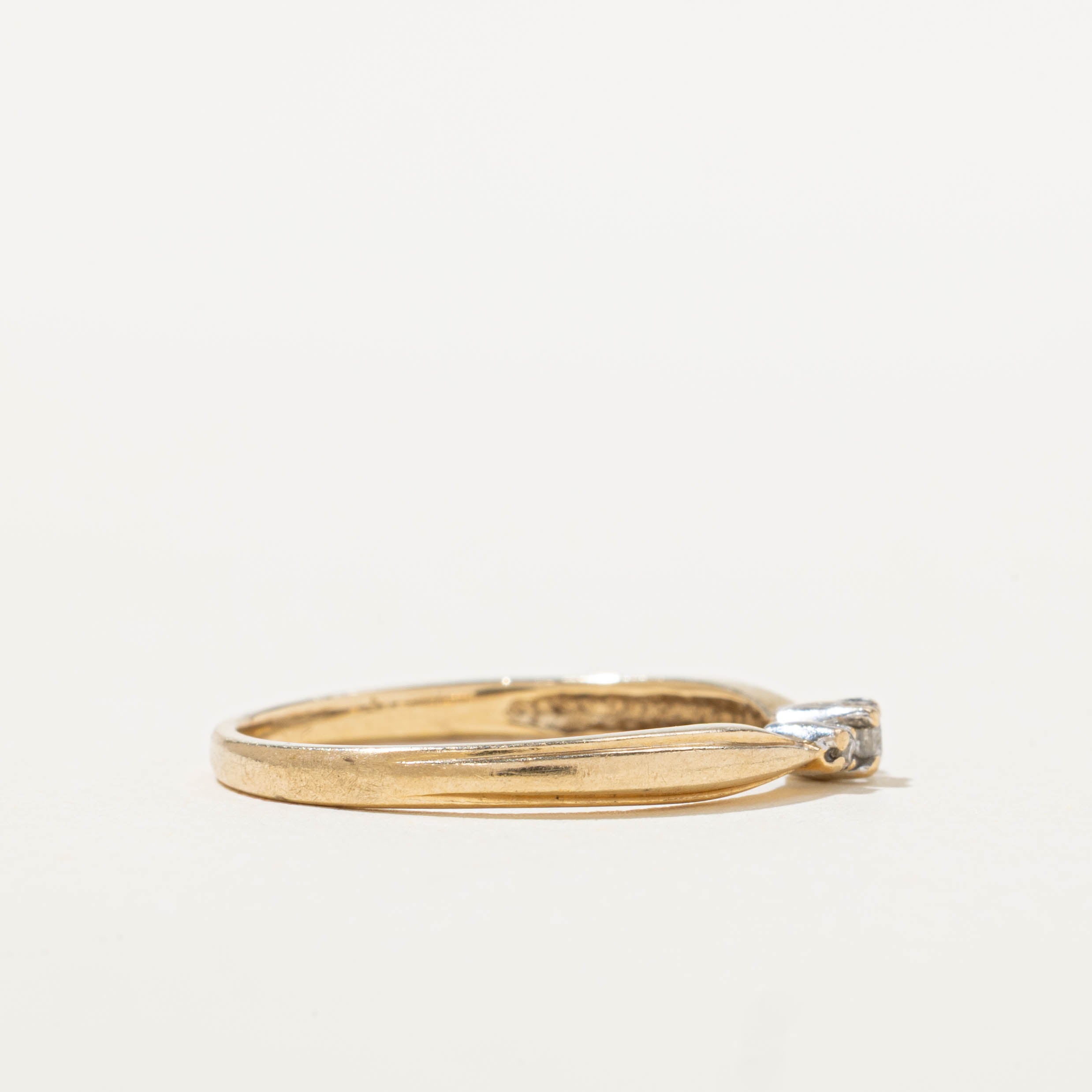 10k Three Stone Diamond Petite Ring | SZ 6