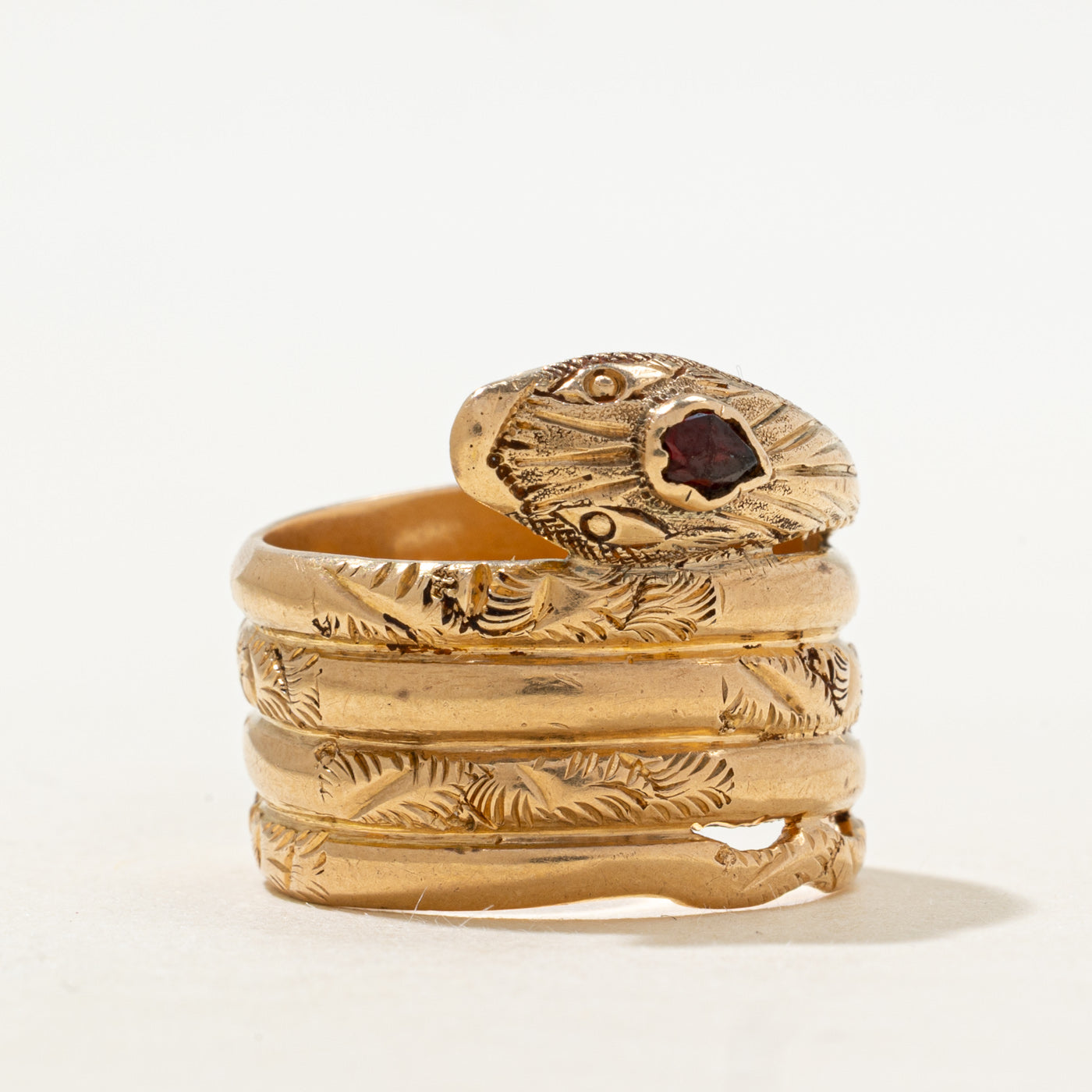 18k Garnet Engraved Snake Wrap Ring | 0.12ct | SZ 9.5