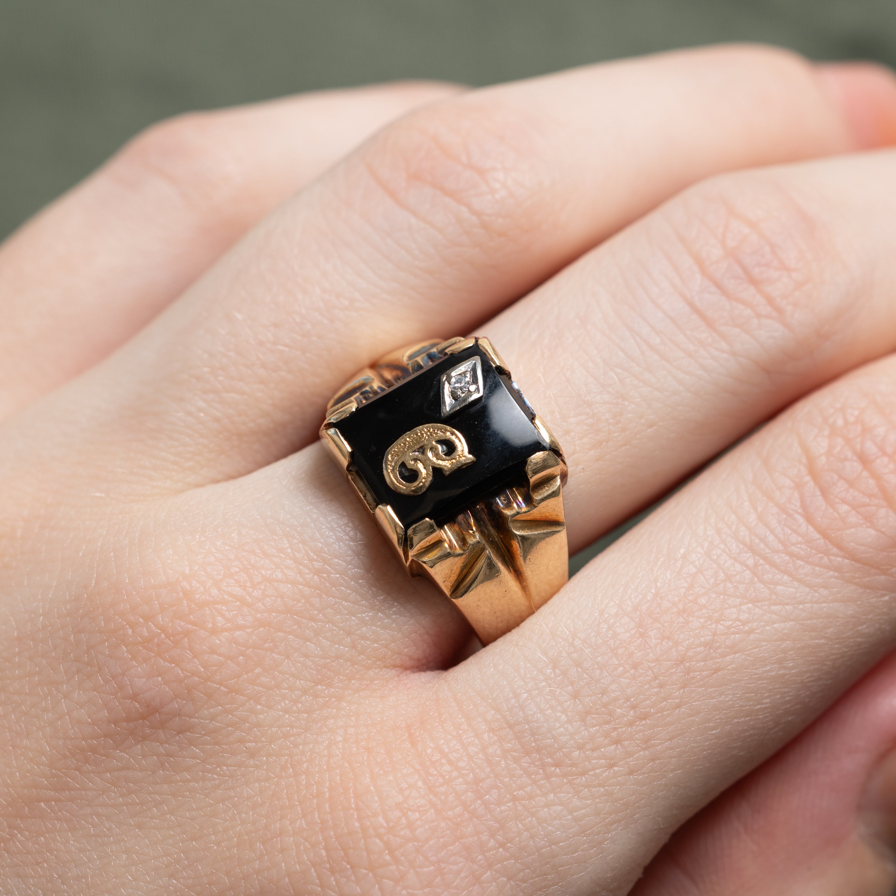 Onyx & Diamond "C" Initial Signet Ring | 0.01ct | SZ 9.25