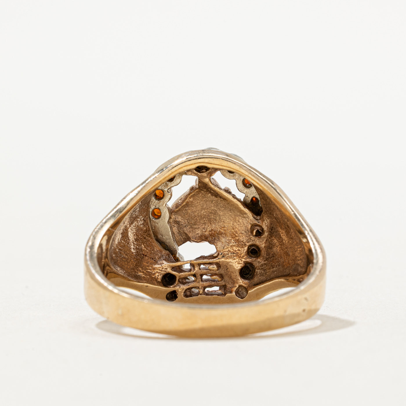 Garnet Horse Ring | 0.28ctw | SZ 11.25