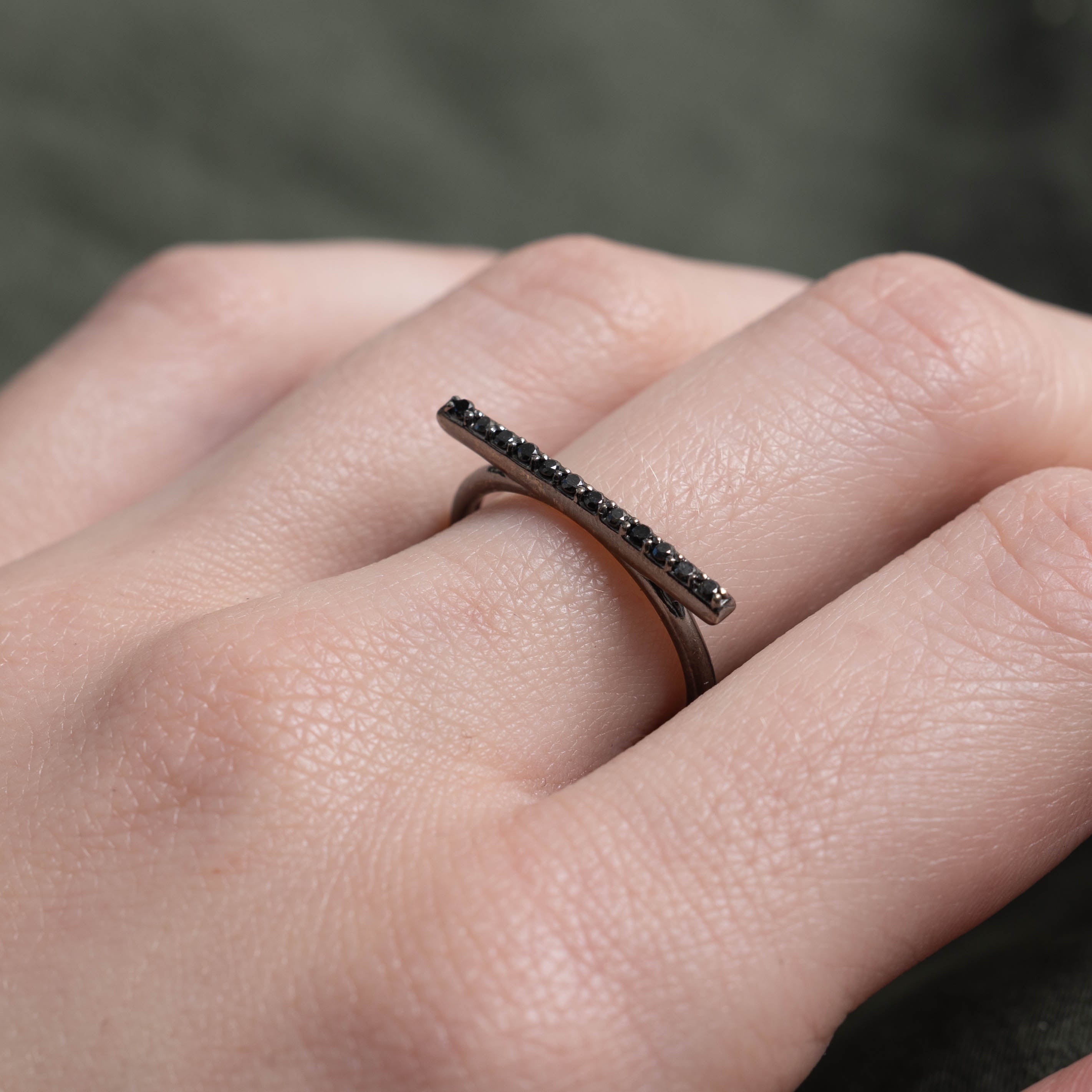 14k Black Diamond Bar Ring | SZ 6.75