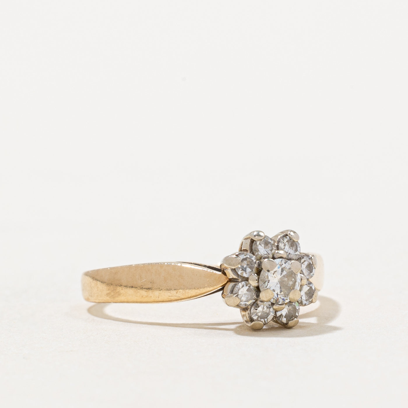 High Set Diamond Halo Ring | 0.26ctw | SZ 4.25 |