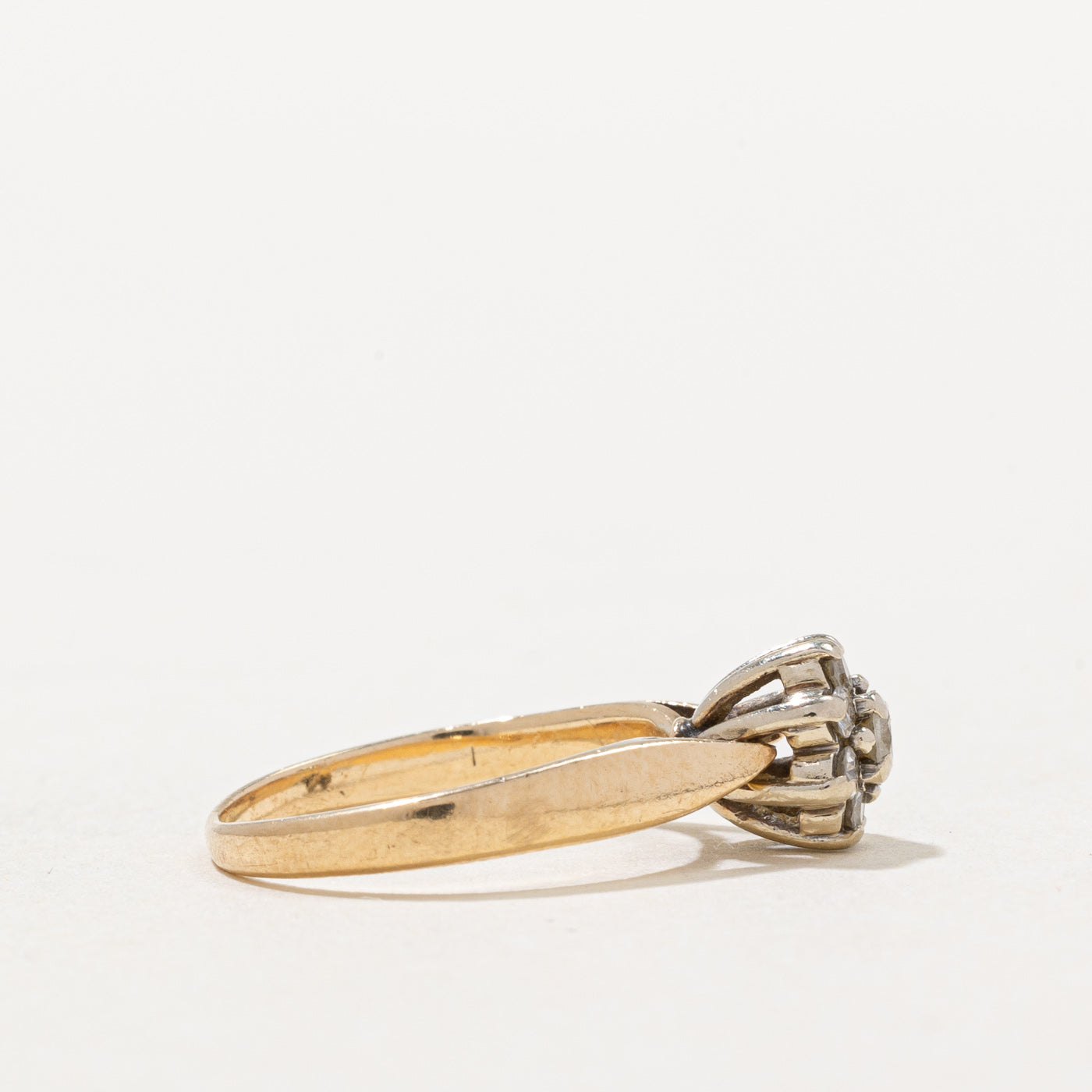 High Set Diamond Halo Ring | 0.26ctw | SZ 4.25 |