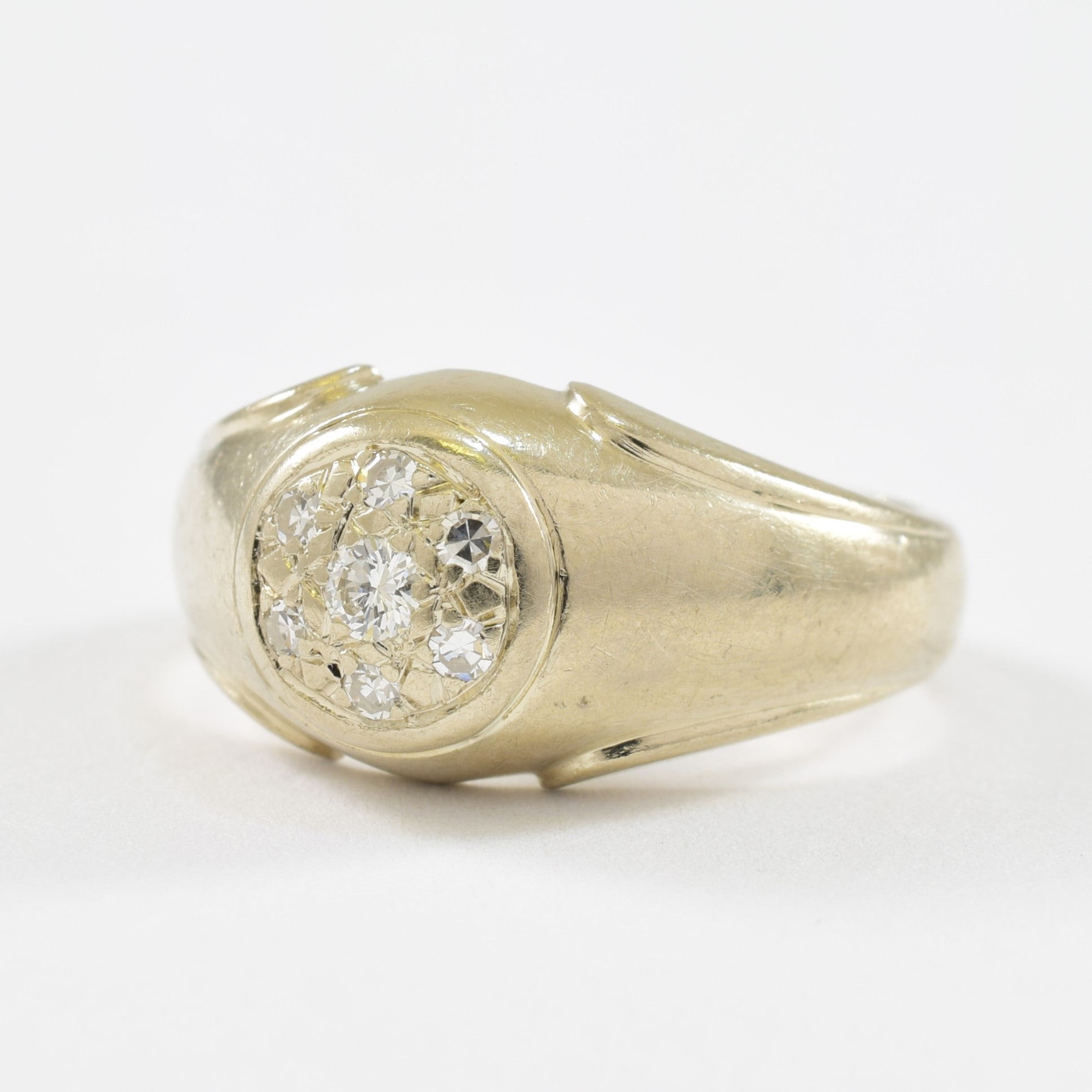 Pave Set Diamond Ring | 0.15ctw | SZ 7 |
