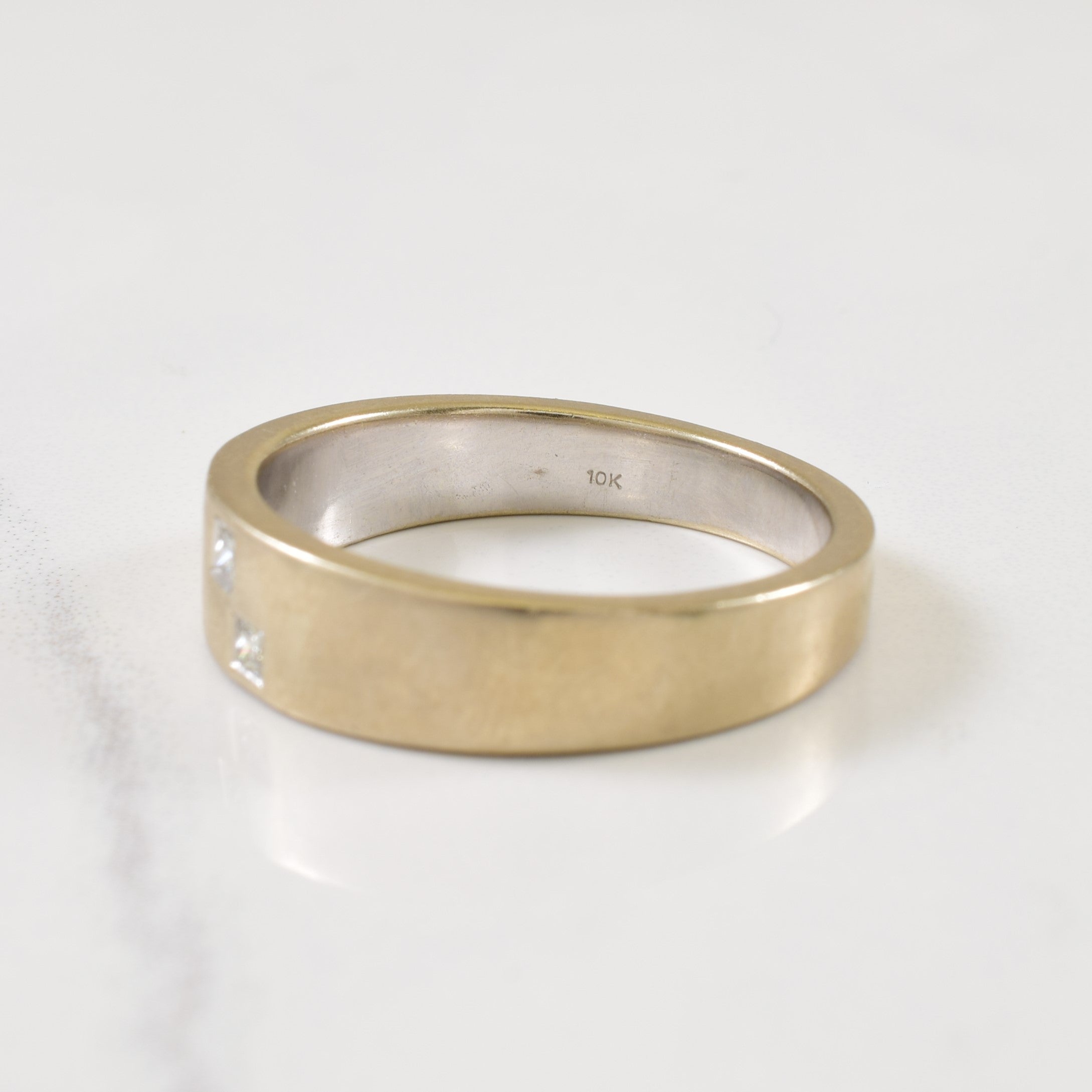 Two Stone Diamond Ring | 0.10ctw | SZ 10.25 |