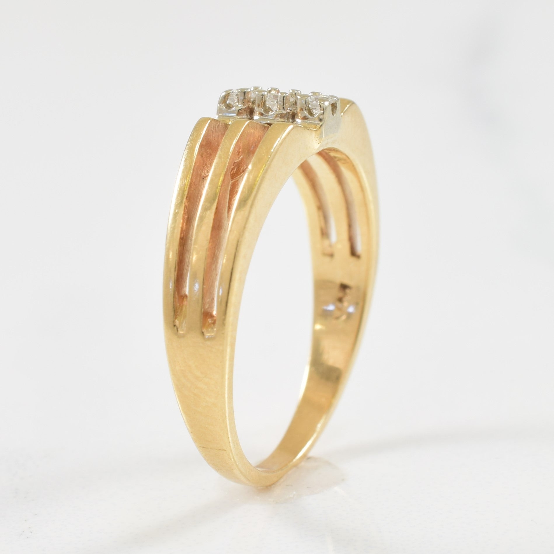 Vertical Three Stone Diamond Ring | 0.06ctw | SZ 5.75 |