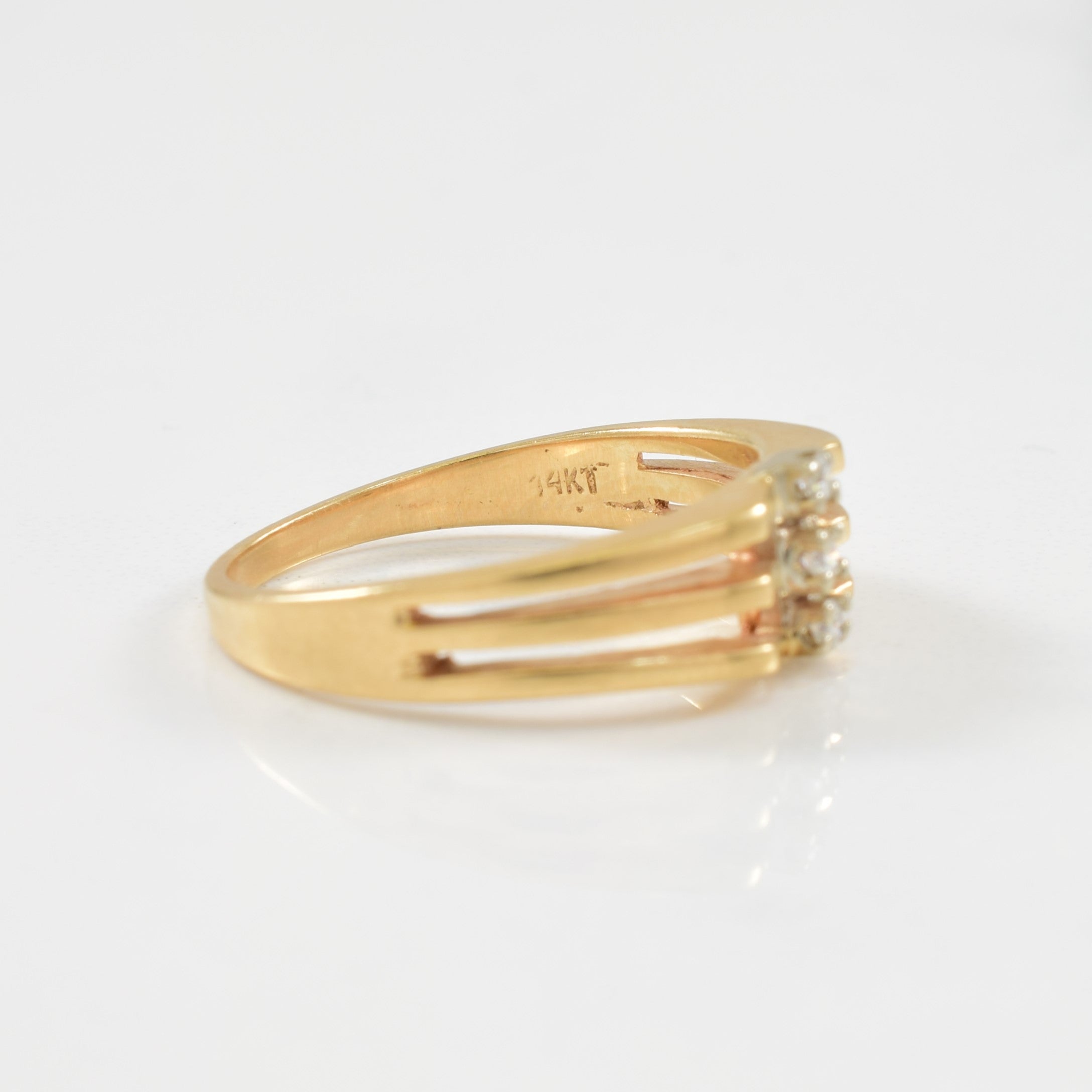 Vertical Three Stone Diamond Ring | 0.06ctw | SZ 5.75 |