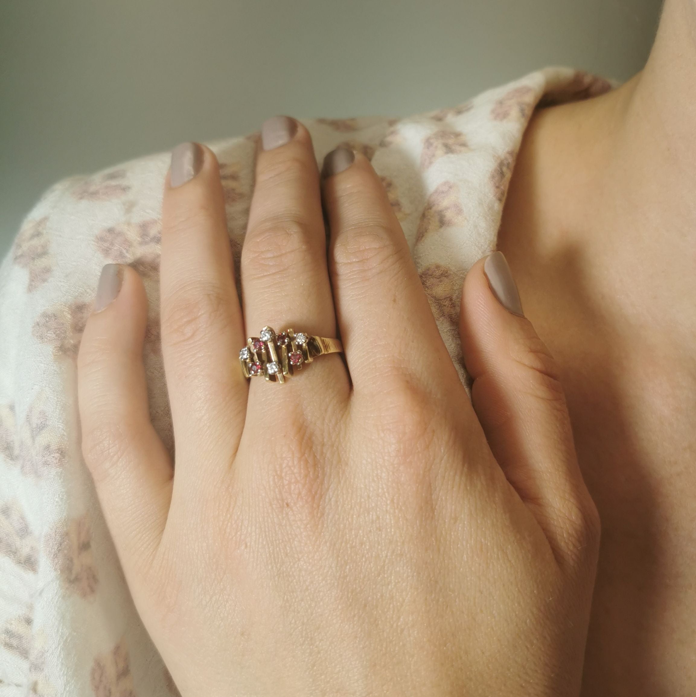 Diamond & Ruby Ring | 0.12ctw, 0.28ctw | SZ 8.5 |