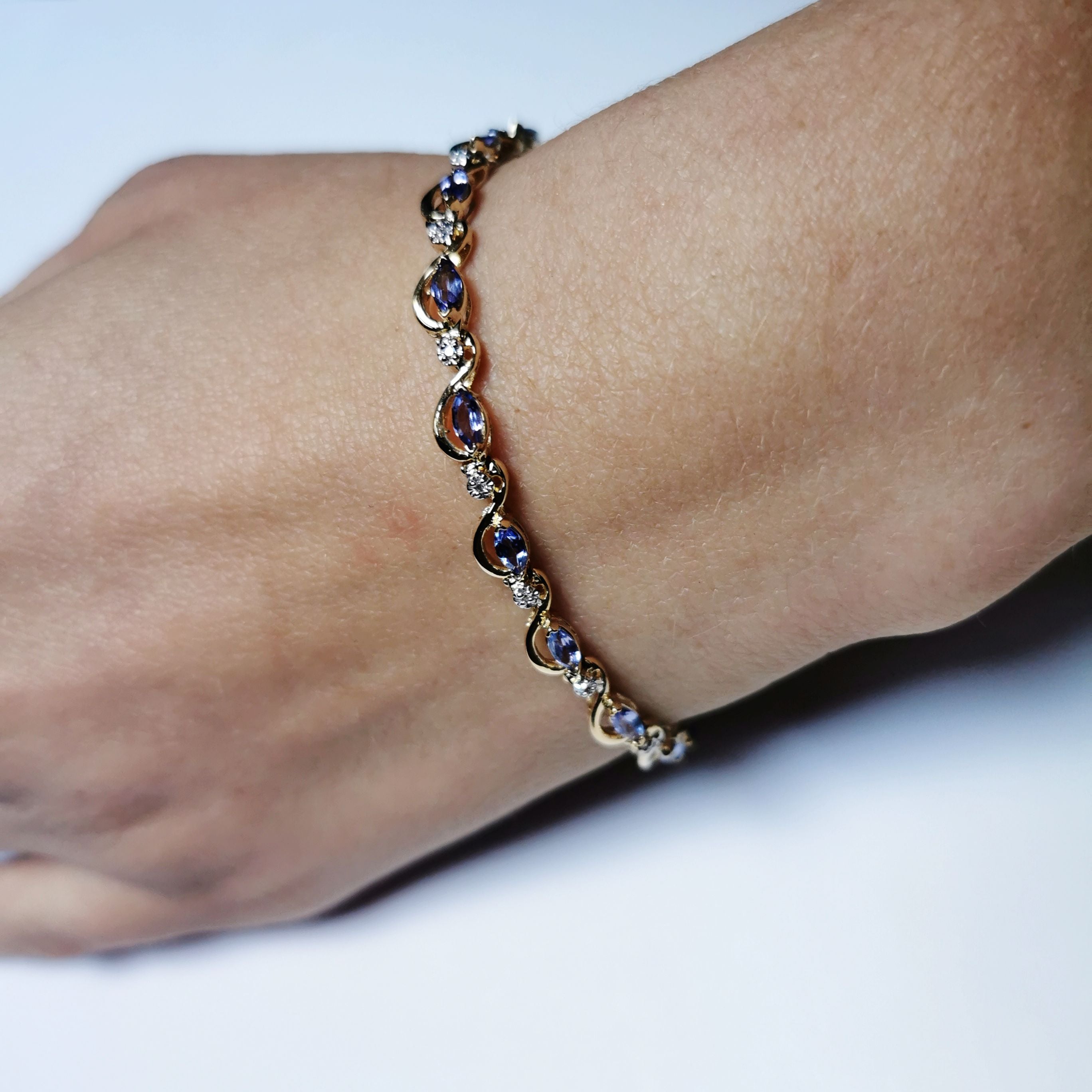 Tanzanite & Diamond Accented Gemstone Bracelet | 2.20ctw, 0.04ctw | 7.5" |