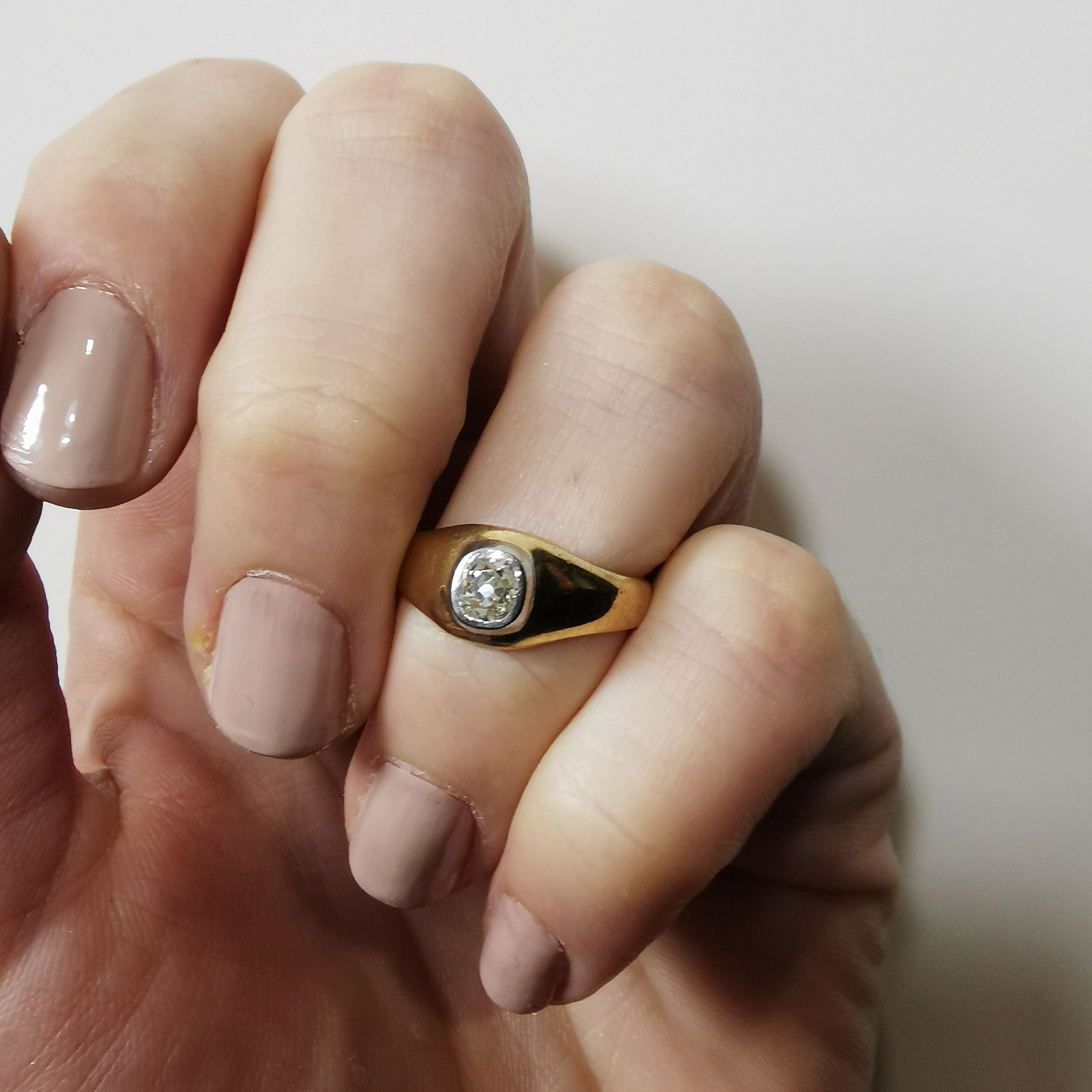 Vintage ring on hand for sale, mine cut antique solitaire ring