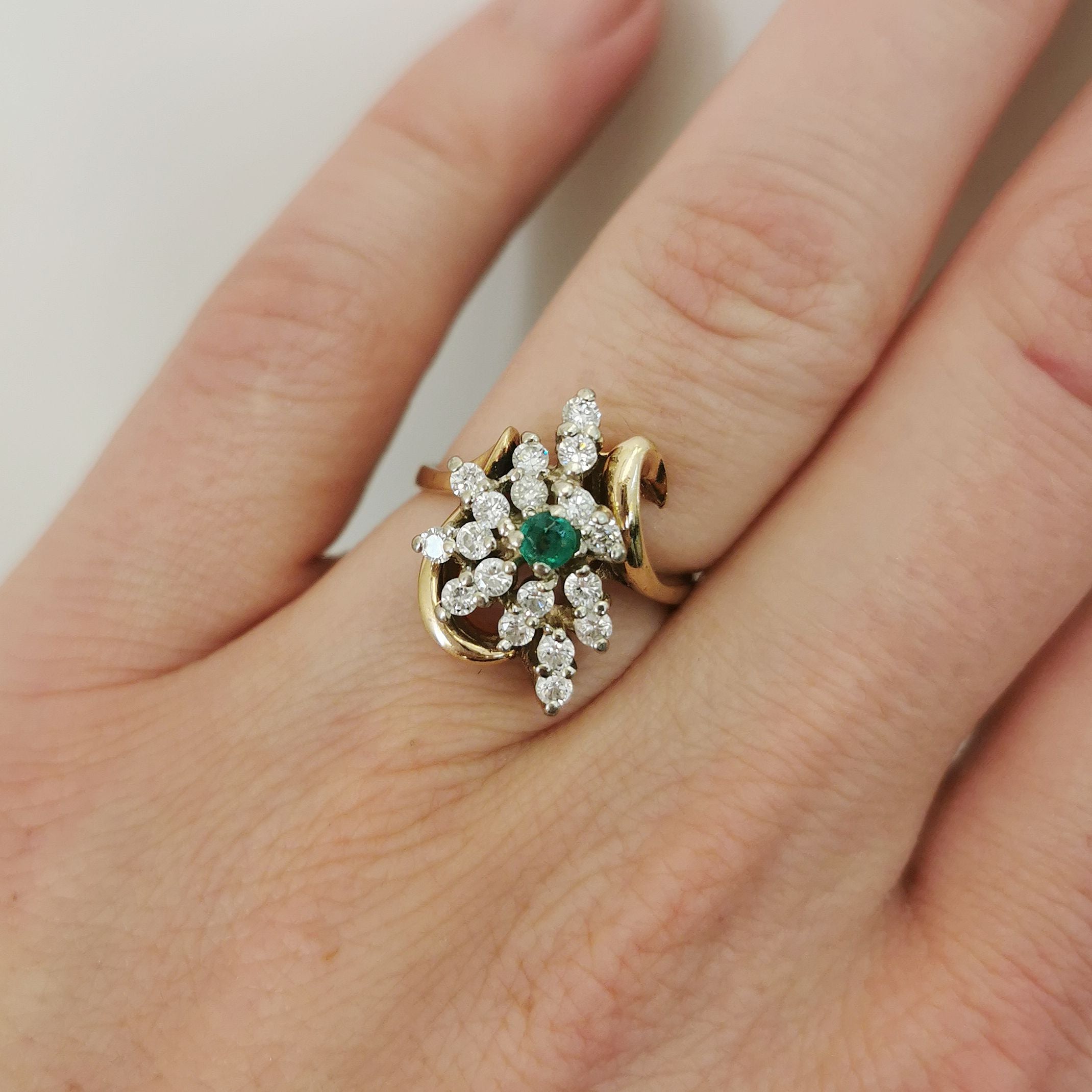 Emerald & White Sapphire Cluster Ring | 0.10ct, 0.60ctw | SZ 6.75 |