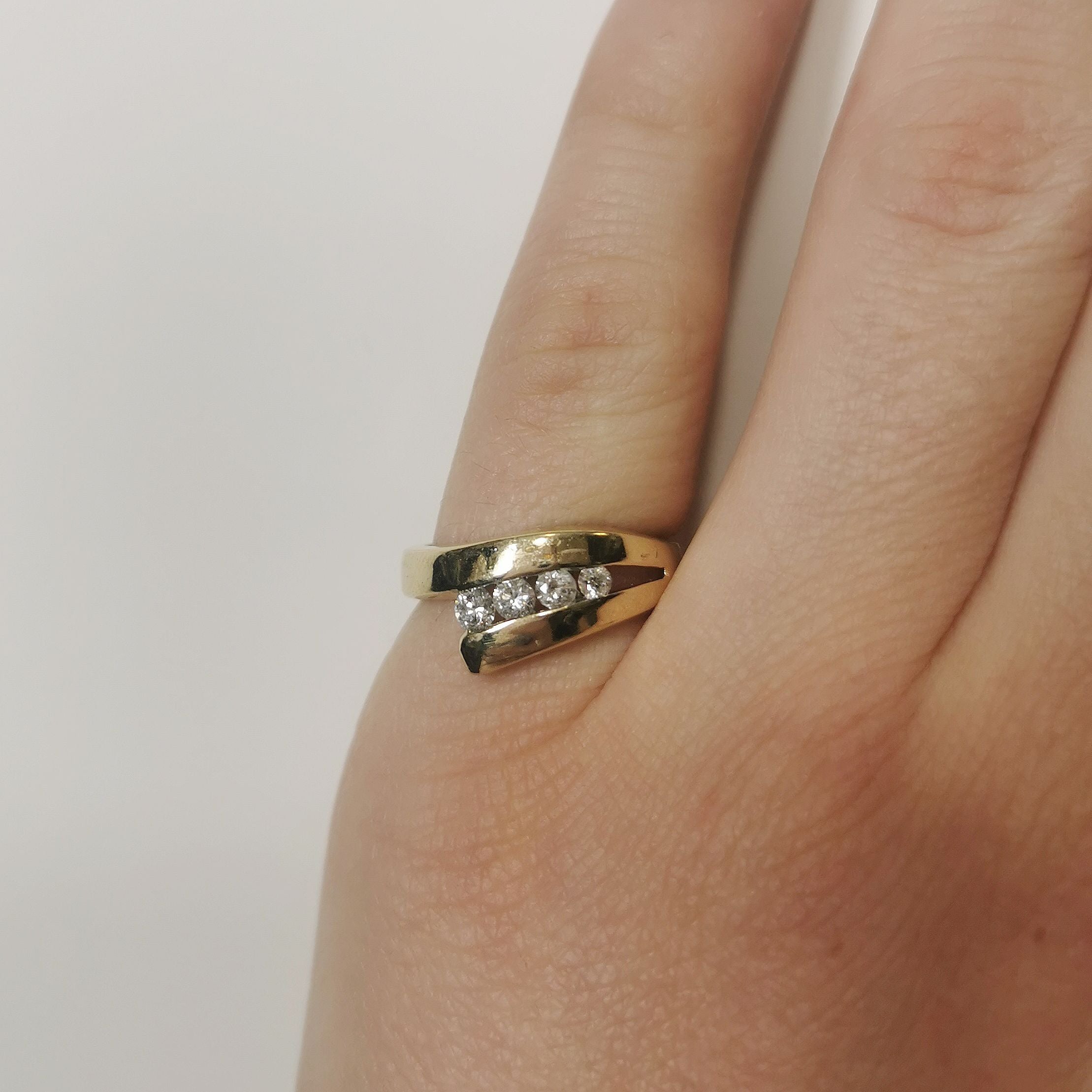 Diamond Bypass Ring | 0.20 ctw | SZ 5.5 |