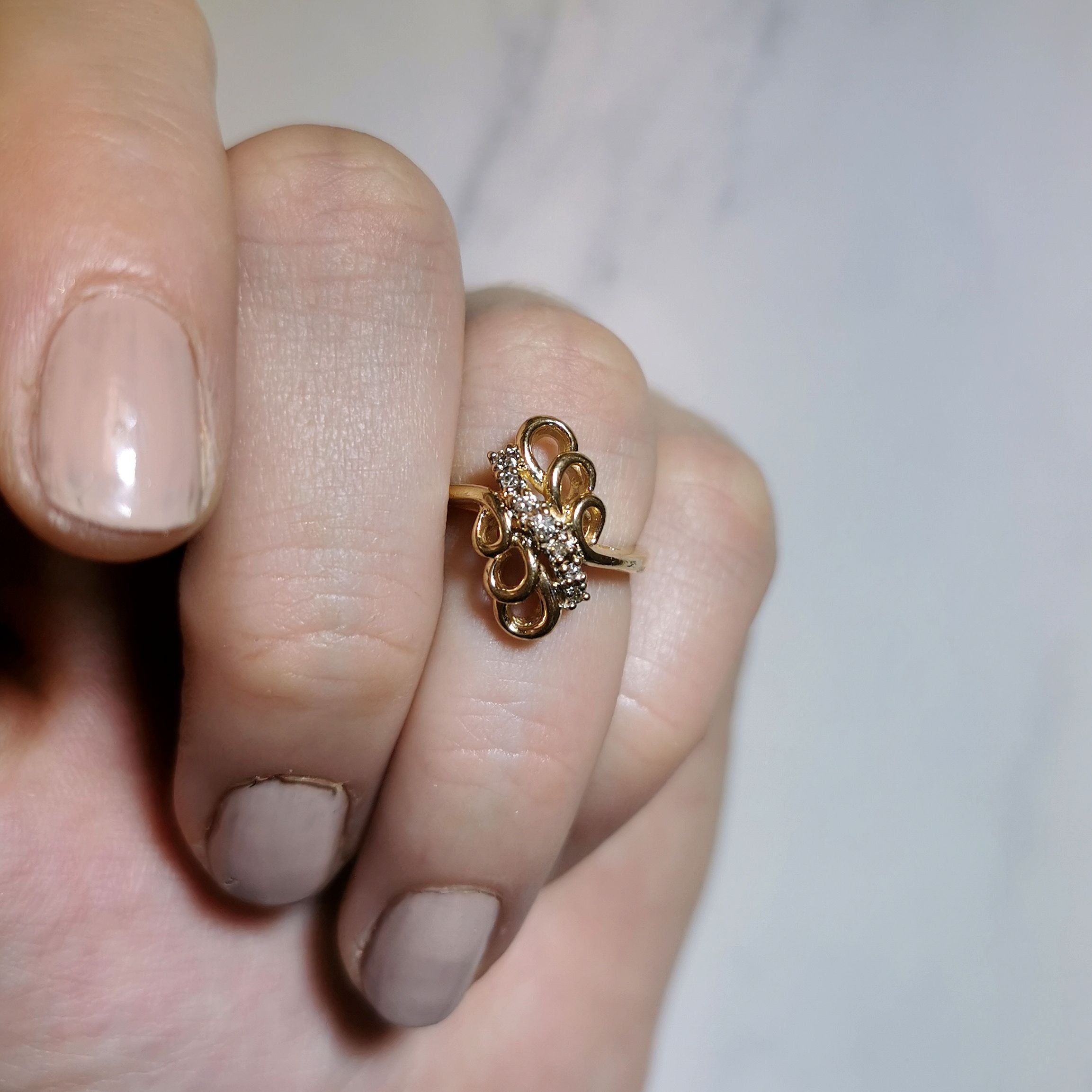 Diamond Filigree Bypass Ring | 0.04ctw | SZ 5.25 |