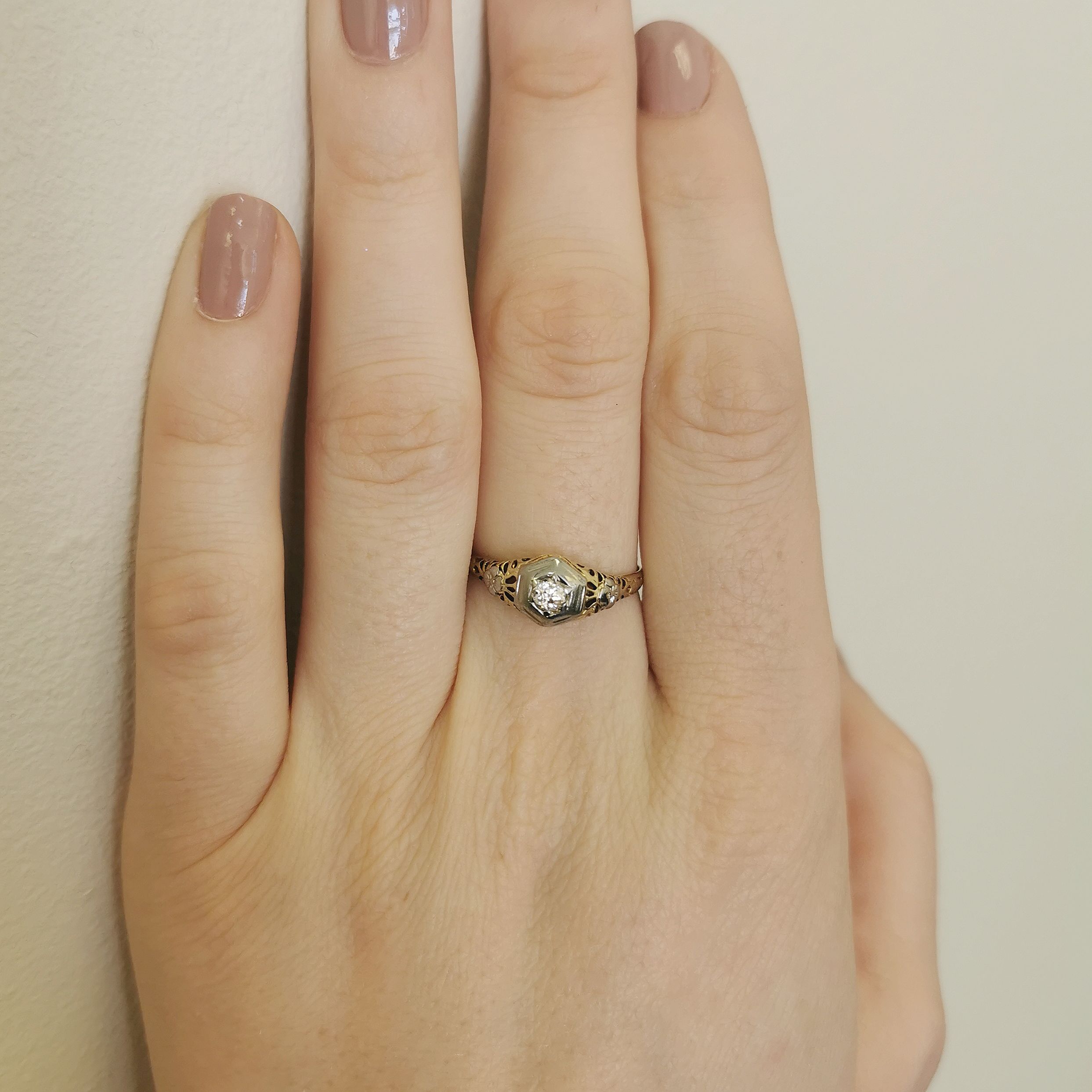 Late 1920s Old Mine Diamond Ring | 0.17ct | SZ 9.5 |