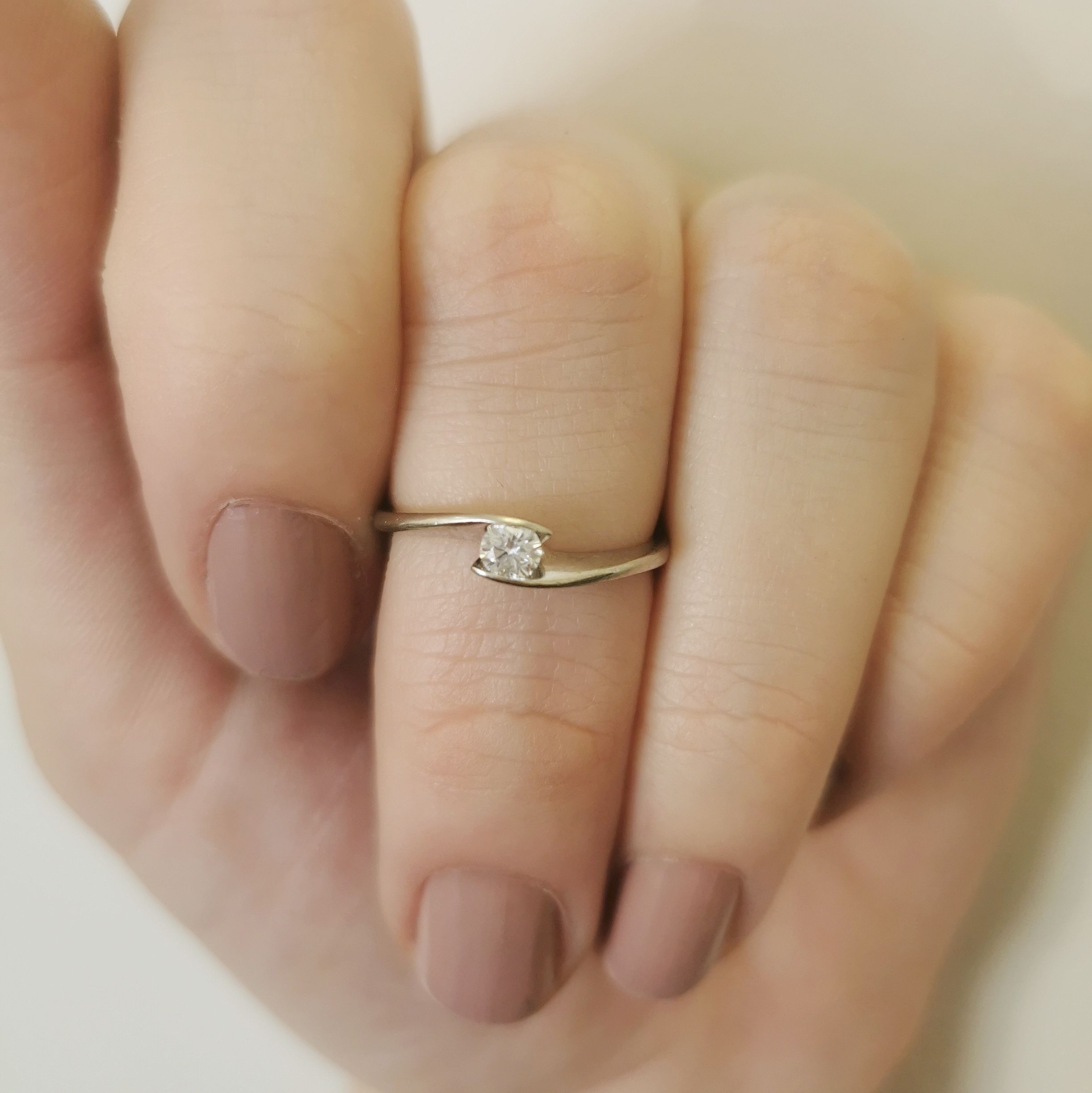 Solitaire Diamond Bypass Ring | 0.15ct | SZ 6 |