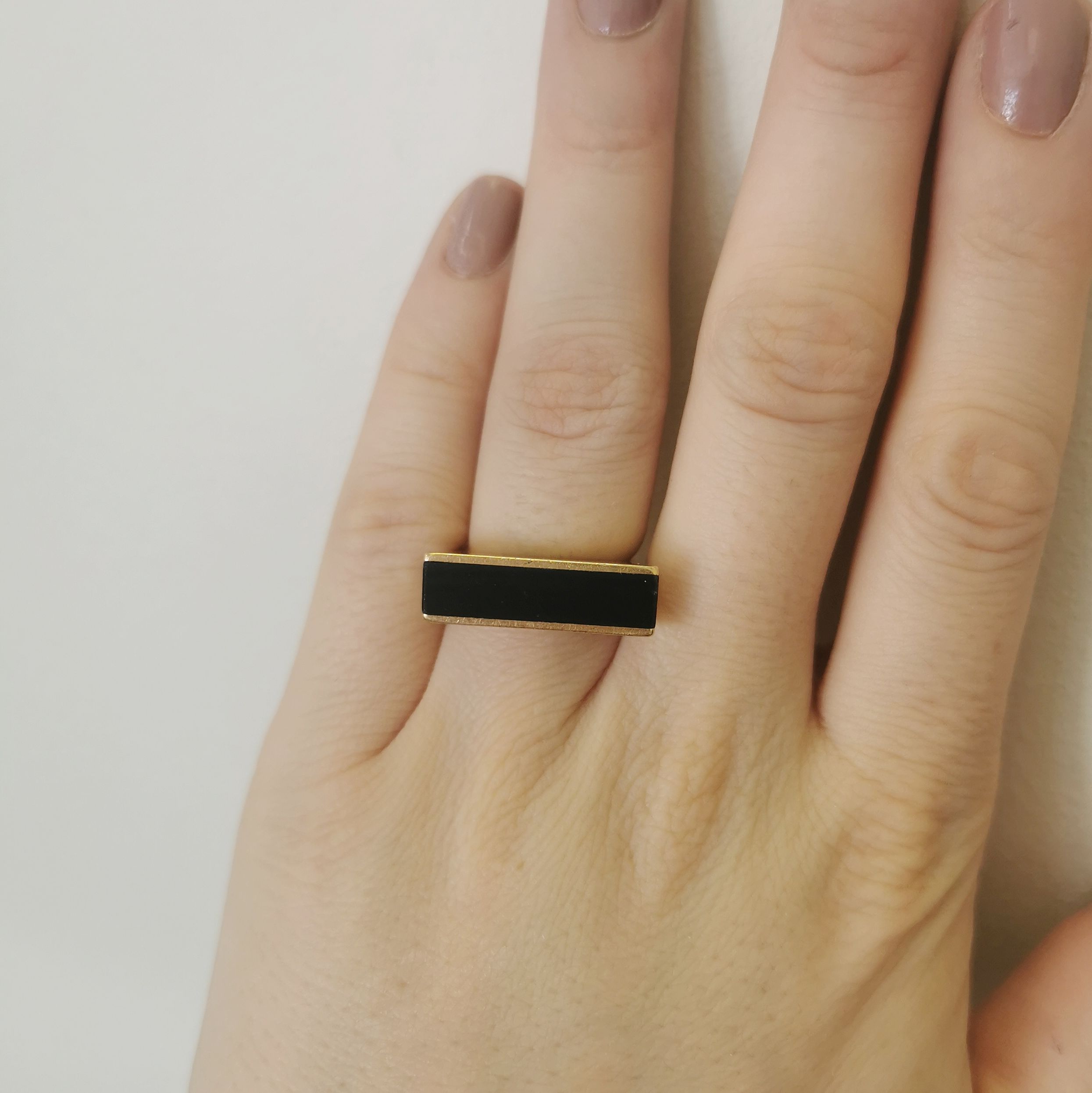 Black Onyx Bar Ring | 10.00ct | SZ 6.5 |