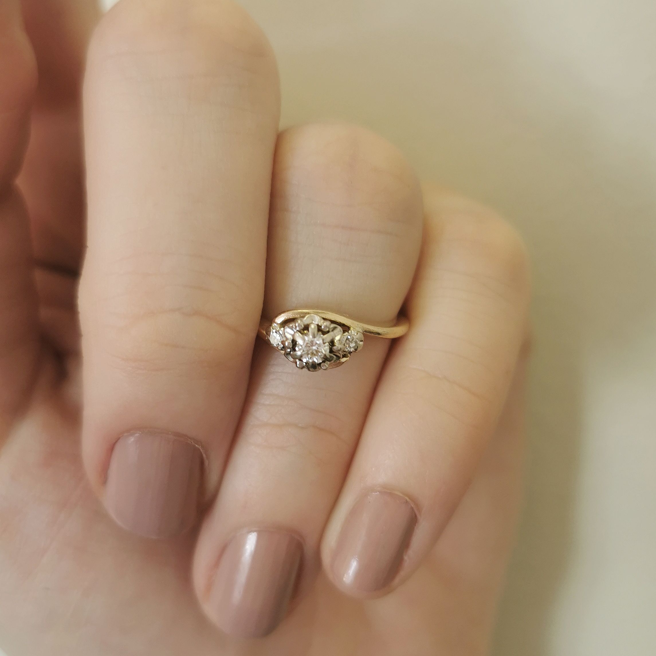 Diamond Cluster Bypass Ring | 0.13ctw | SZ 5.5 |