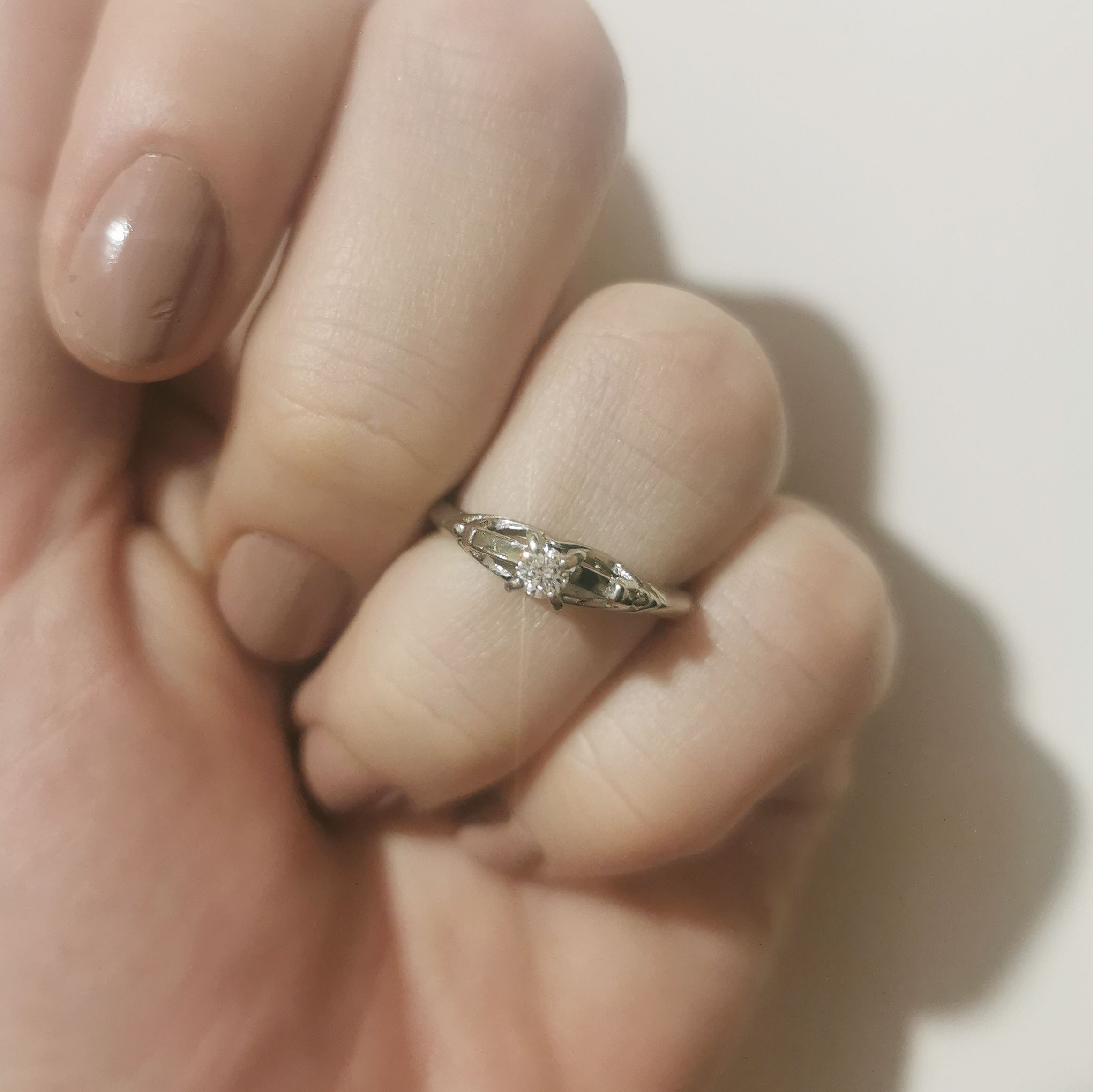 Petite Diamond Solitaire Ring | 0.10ct | SZ 6 |