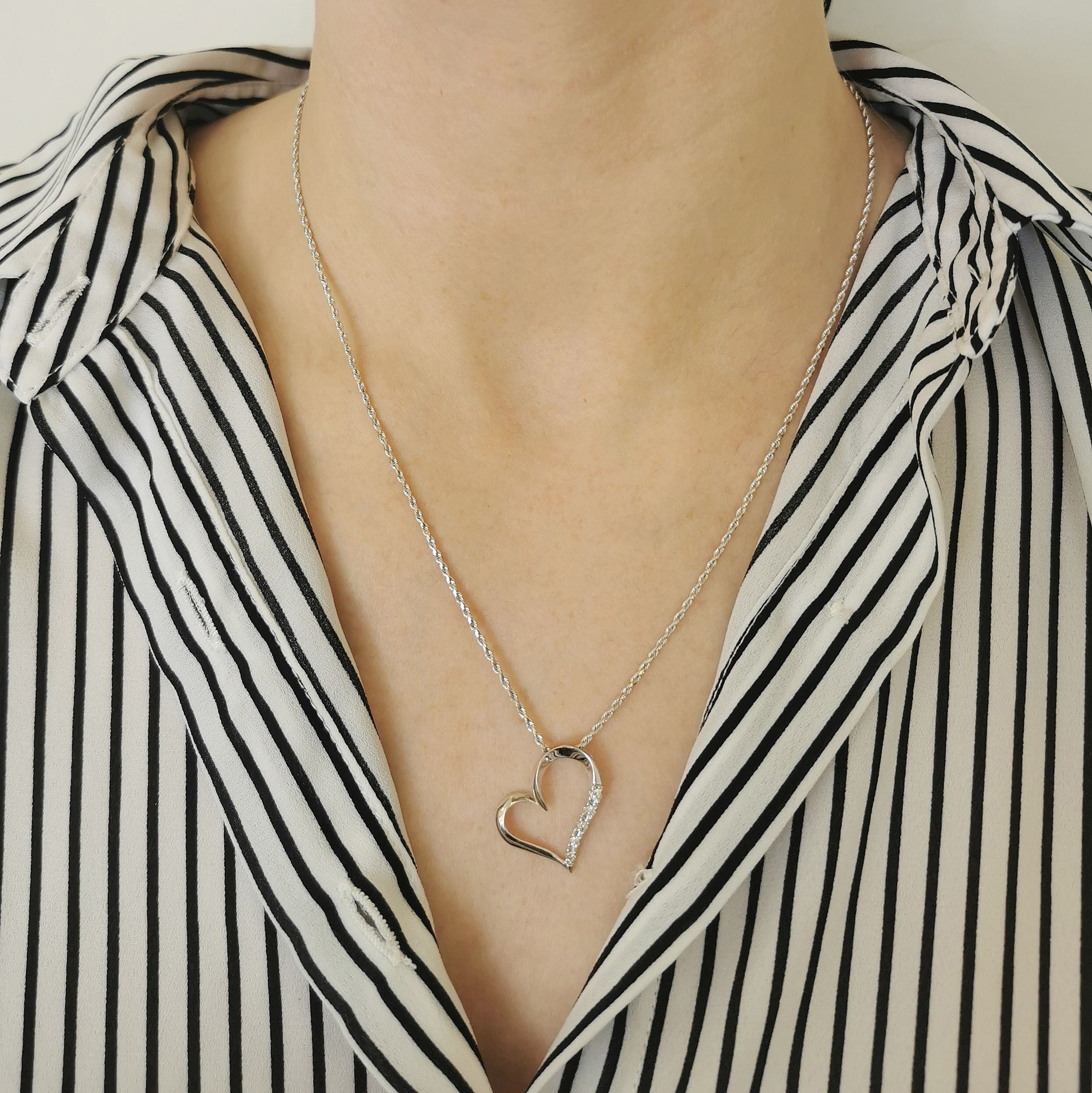 Diamond Heart Necklace | 0.10ctw | 18" |