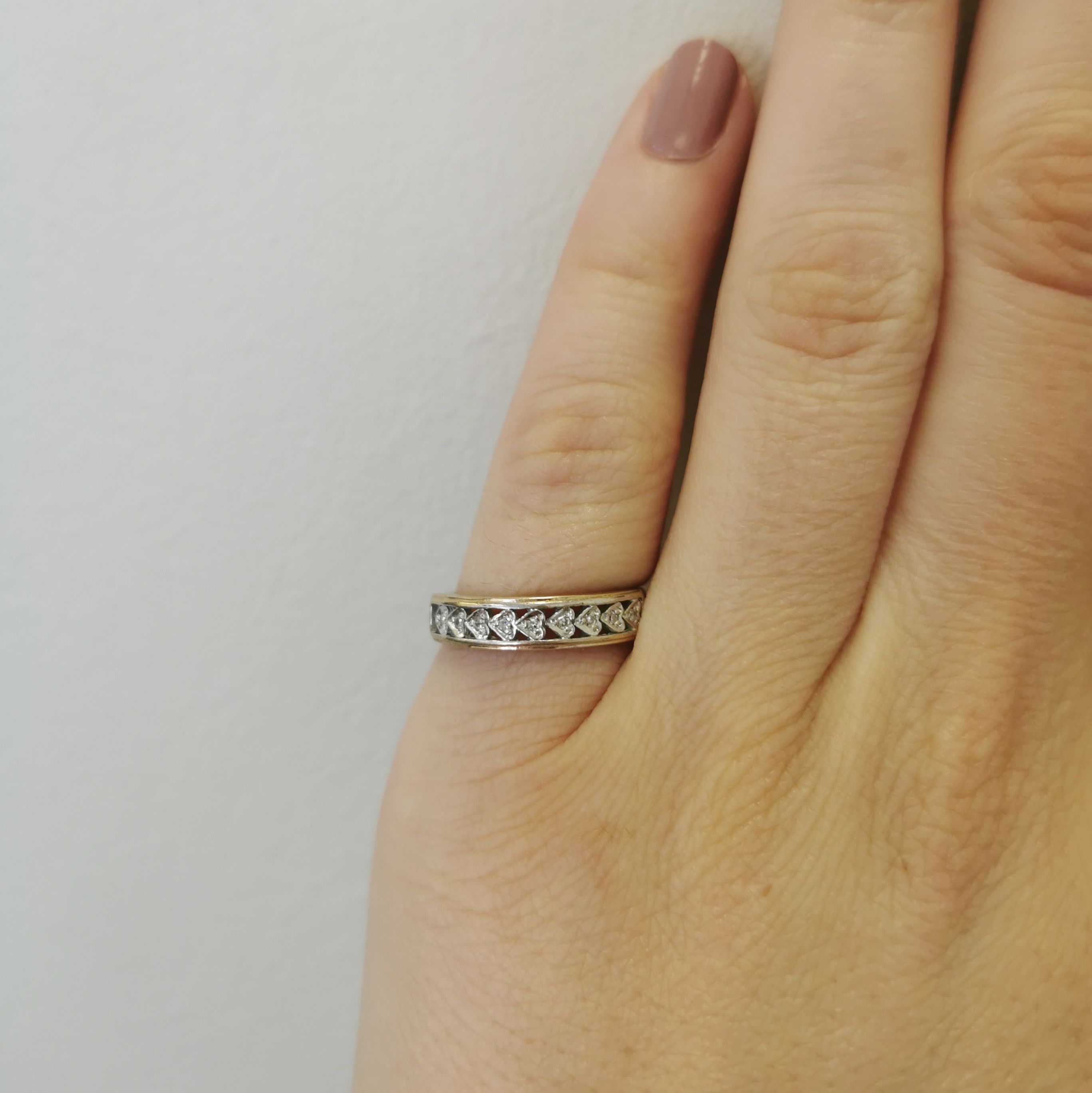 Alliance demi-éternité en forme de cœur serti de diamants | 0,05 ct | Taille 5,75 |