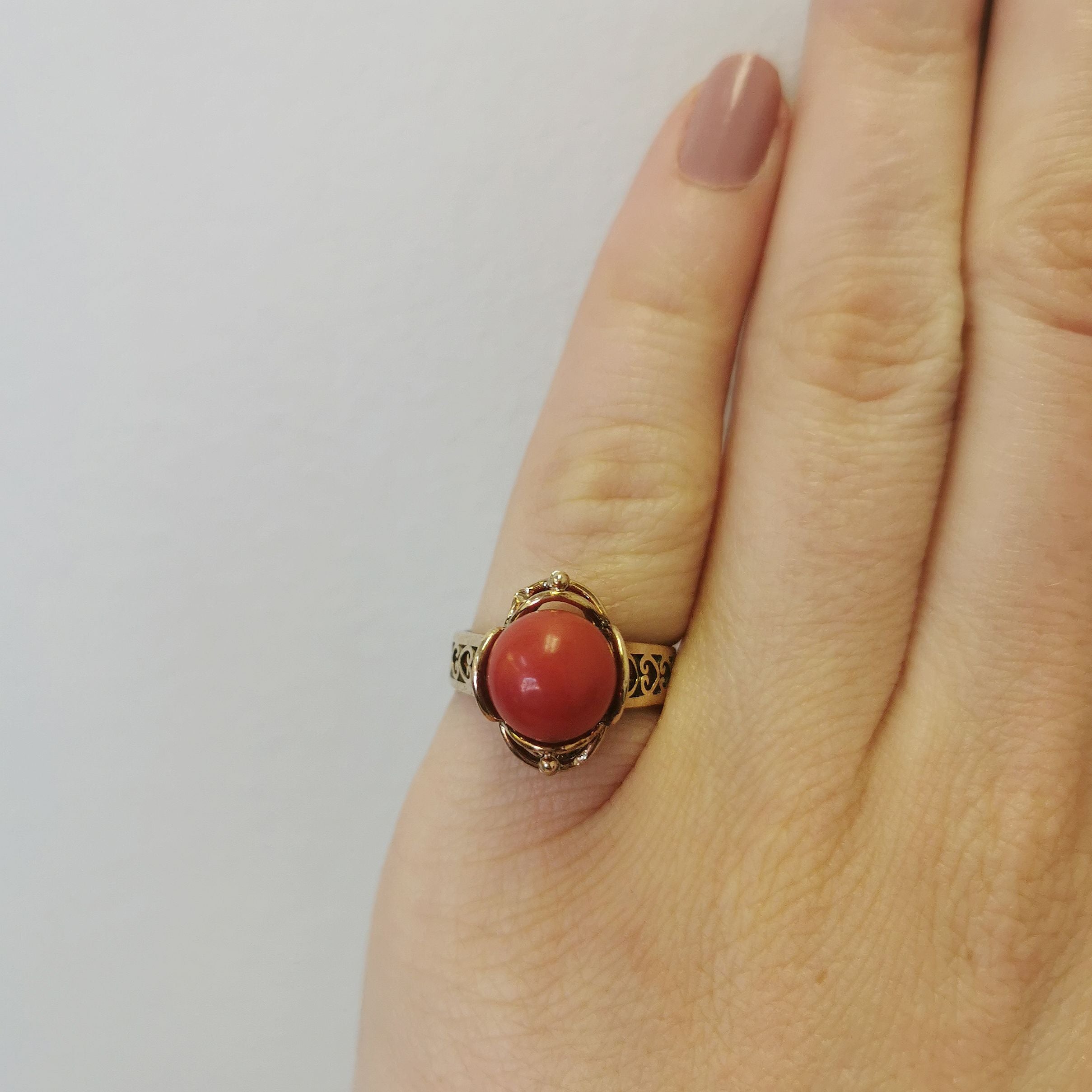1960s Red Coral Sphere Ring | 5.50ct | SZ 5.5 |