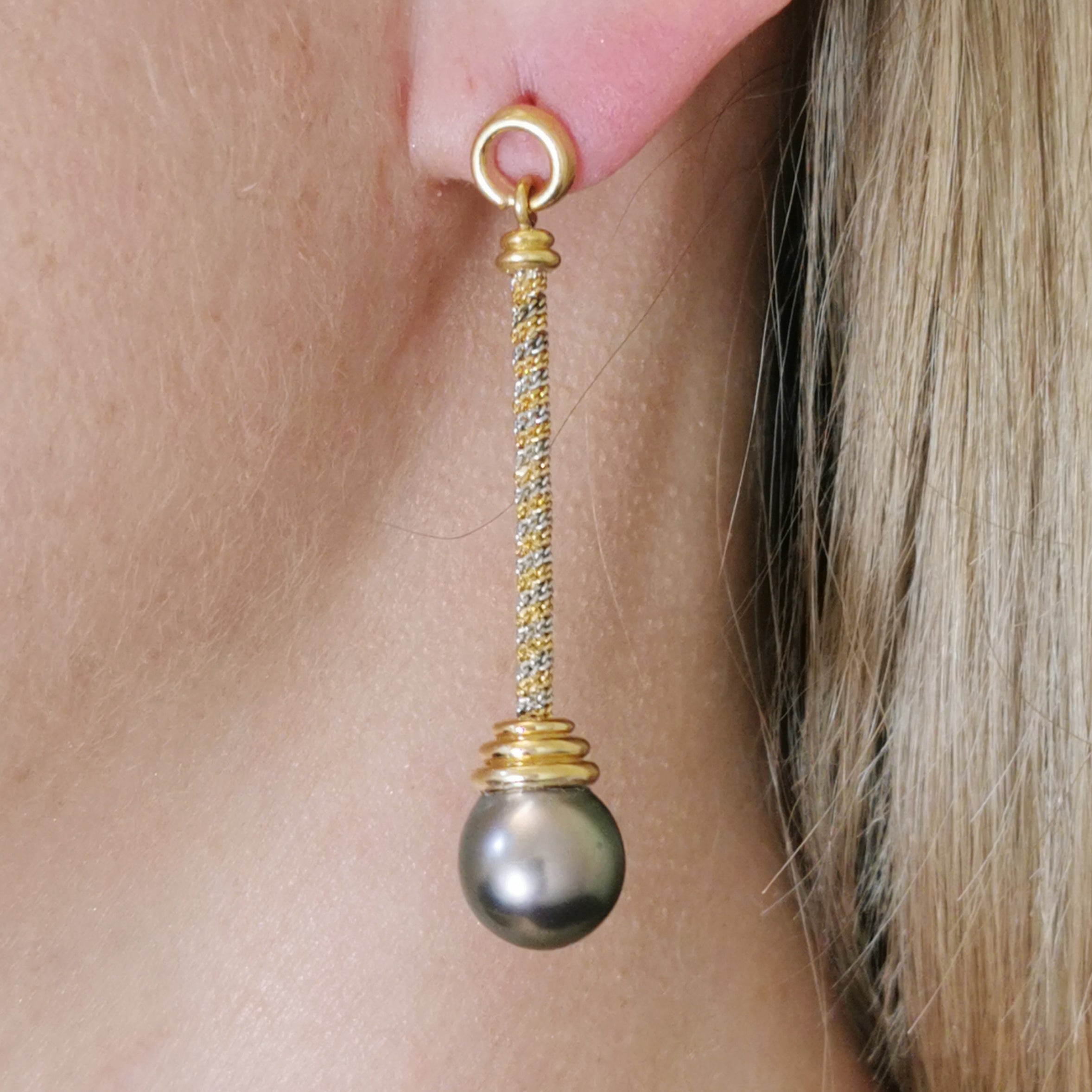 Tahitian Drop Pearl Earrings | 16.0ctw |