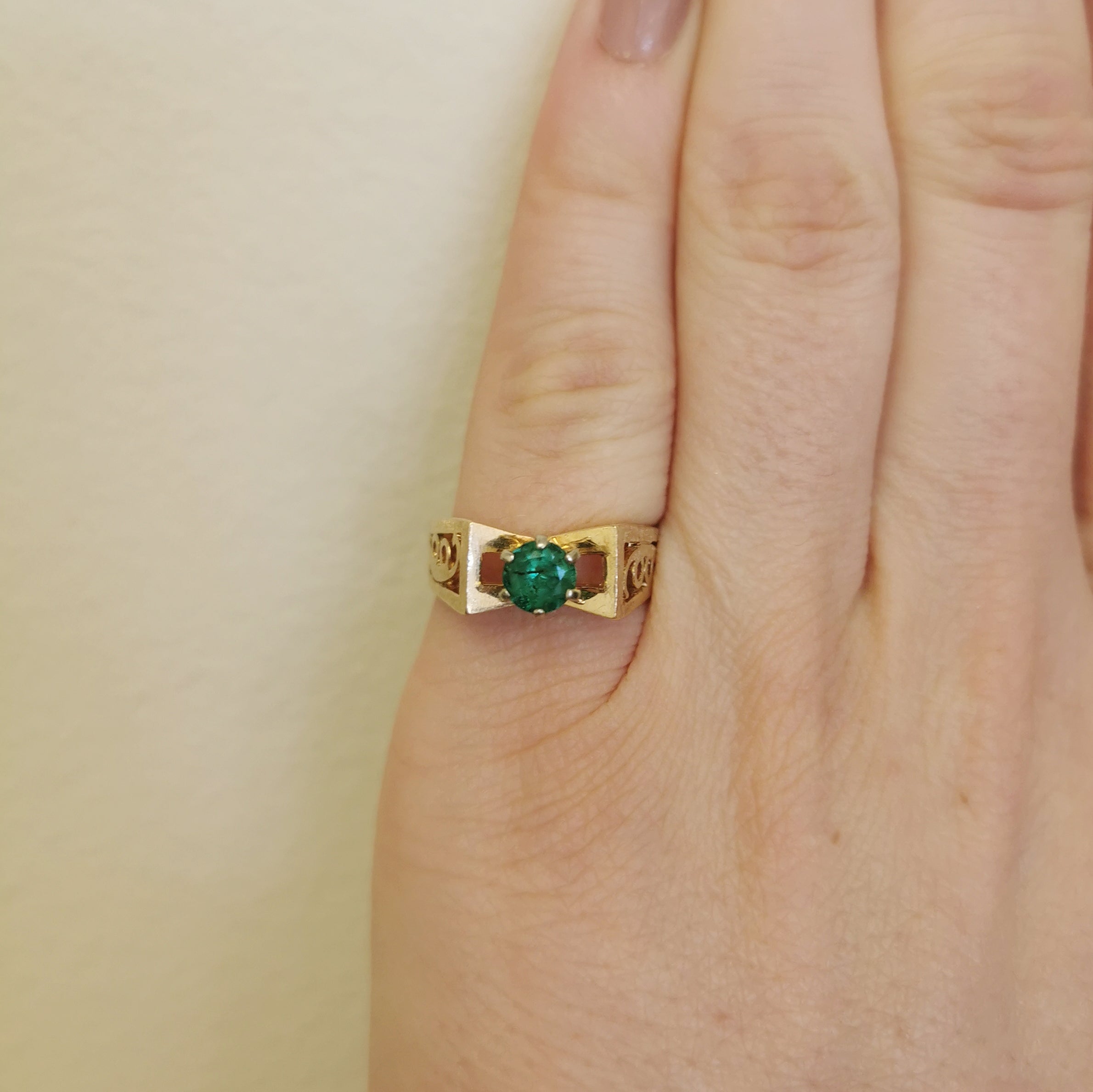 Solitaire Emerald Ring | 0.50ct | SZ 6 |