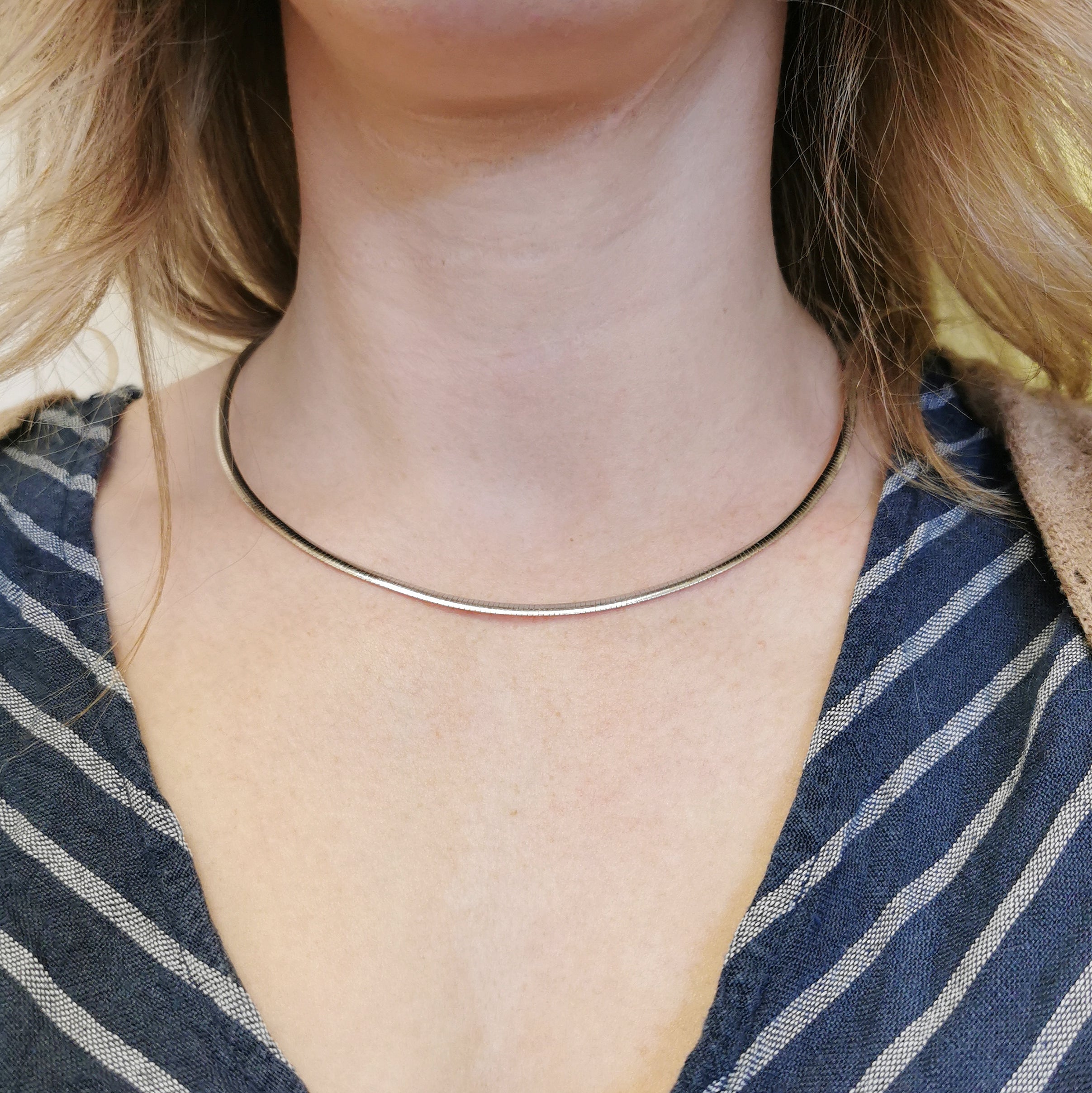Reversible White and Yellow Gold Gold Omega Chain | 17" |