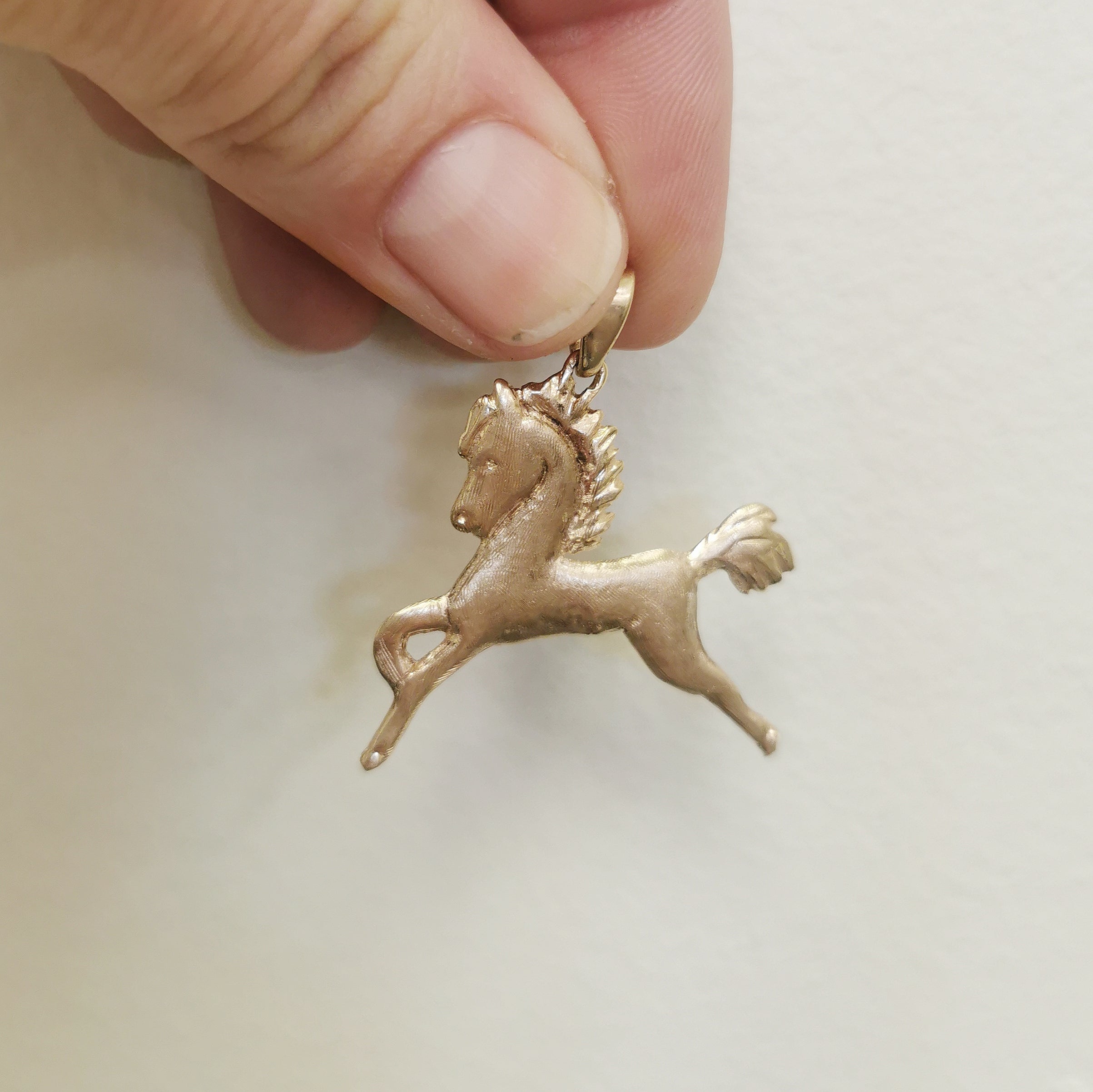 Galloping Horse Pendant |