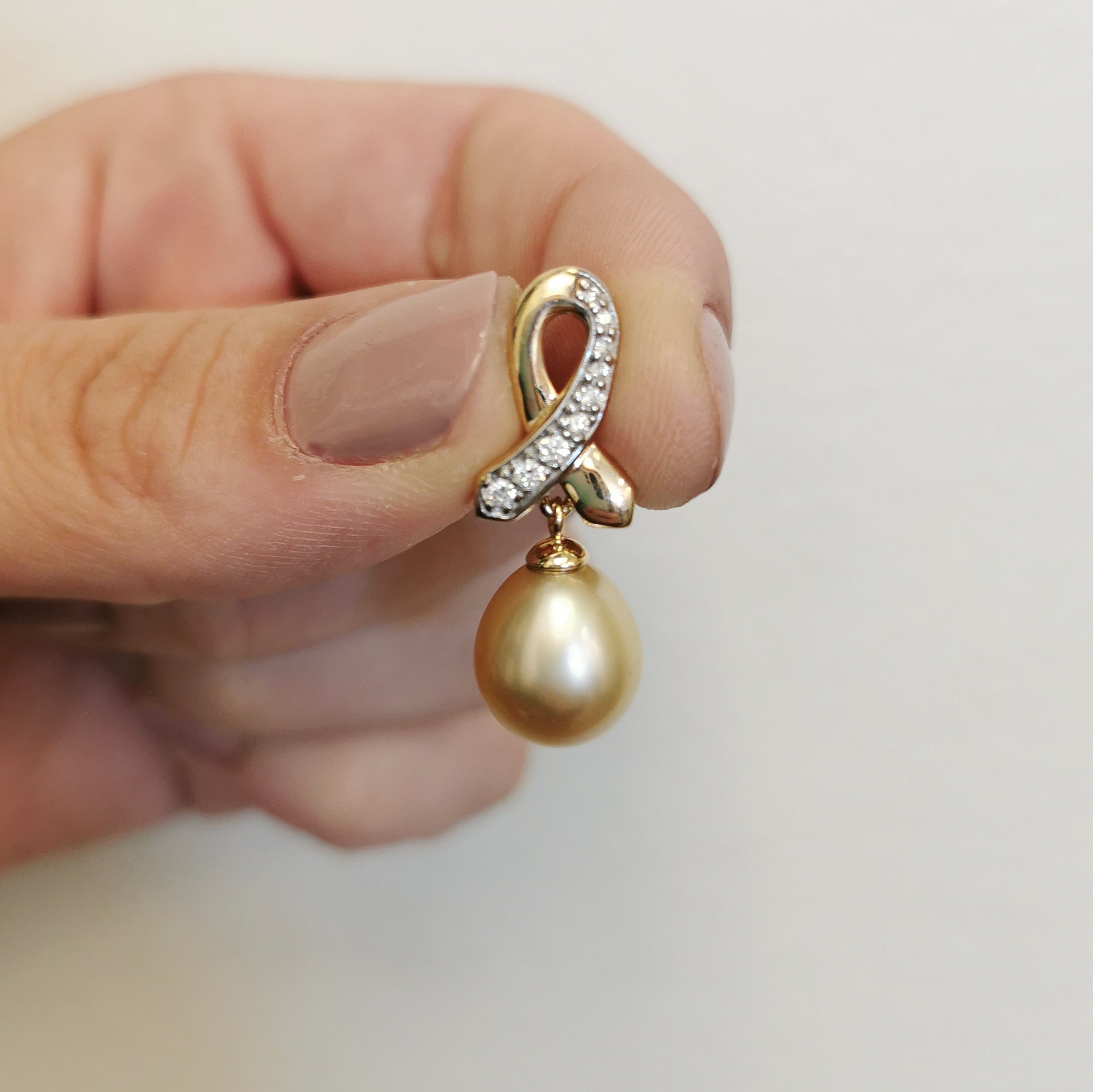 Golden Pearl & Diamond Drop Pendant | 11.00ct, 0.10ctw |
