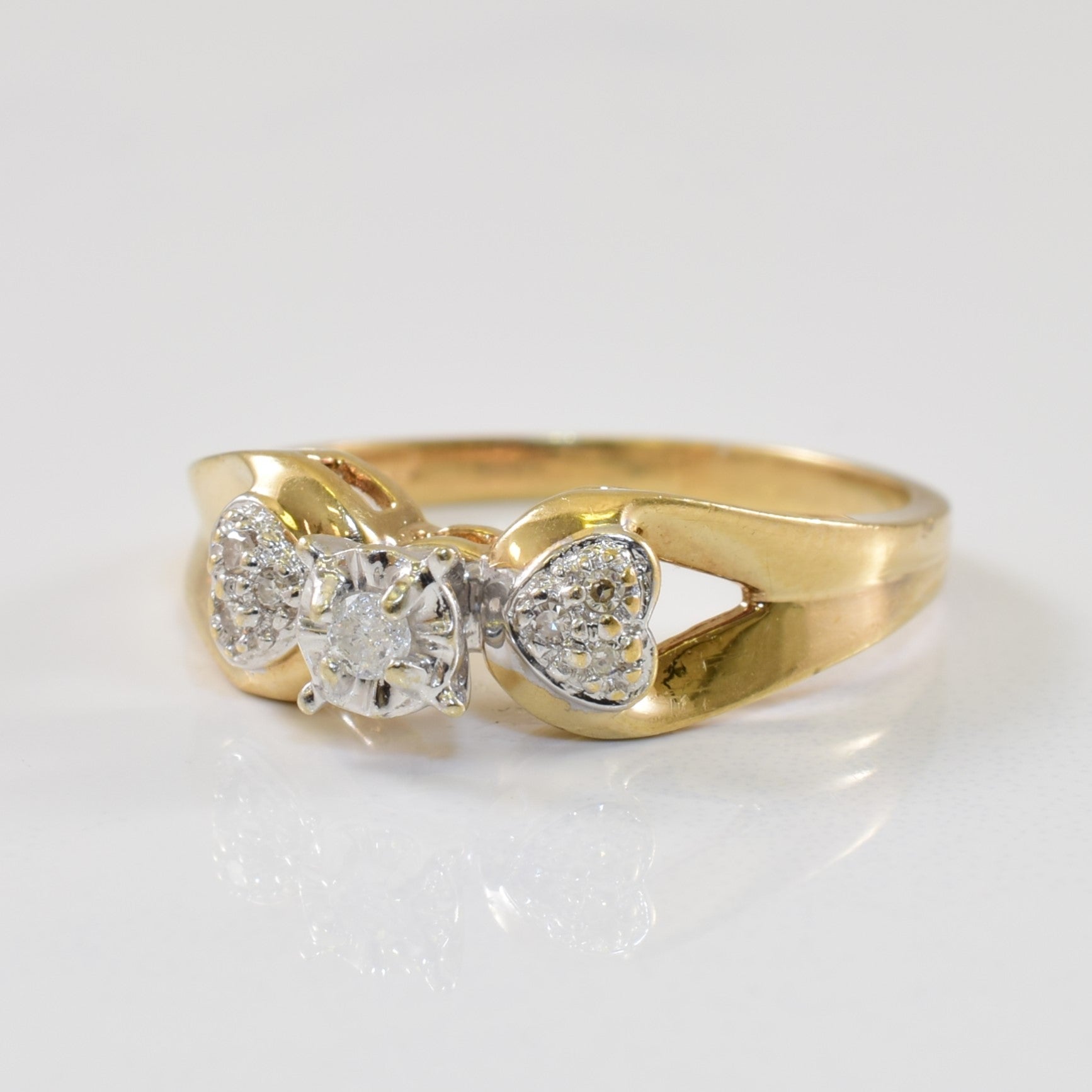 Diamond Cluster Set Ring | 0.05ctw | SZ 7.5 |