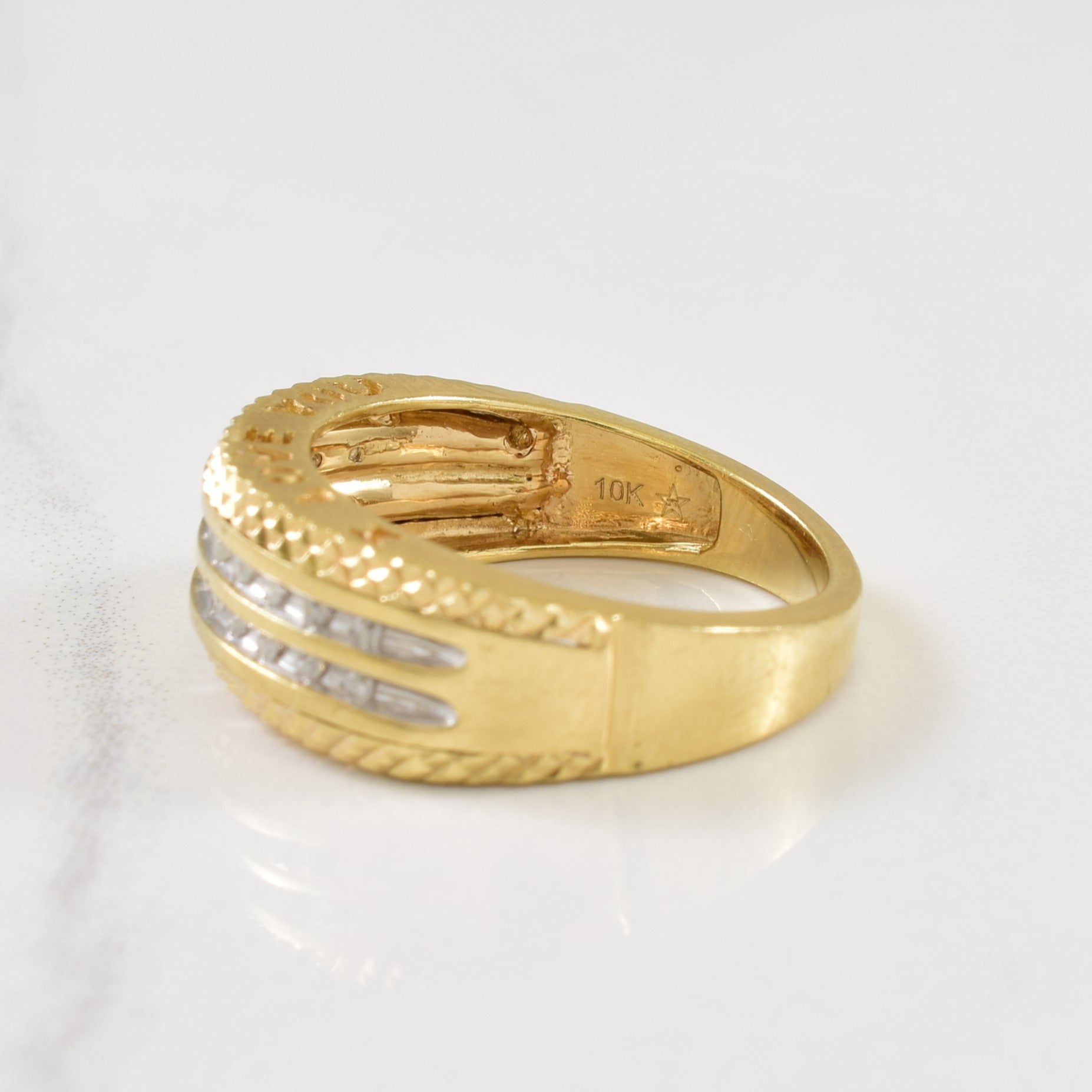 Channel Set Diamond Ring | 0.20ctw | SZ 7 |