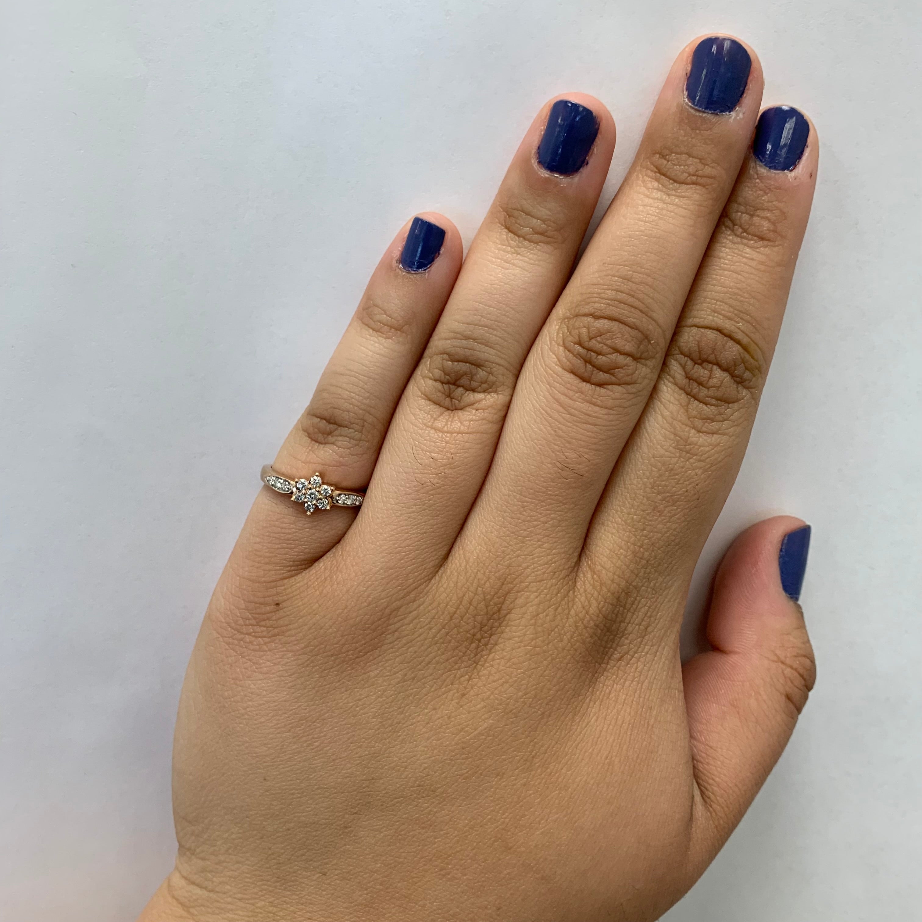Diamond Cluster Ring | 0.25ctw | SZ 6.5 |
