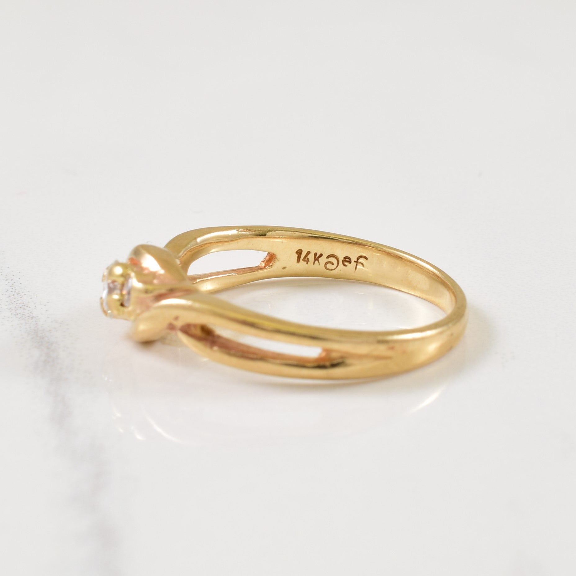 Diamond Bypass Ring | 0.21ctw | SZ 6.75 |