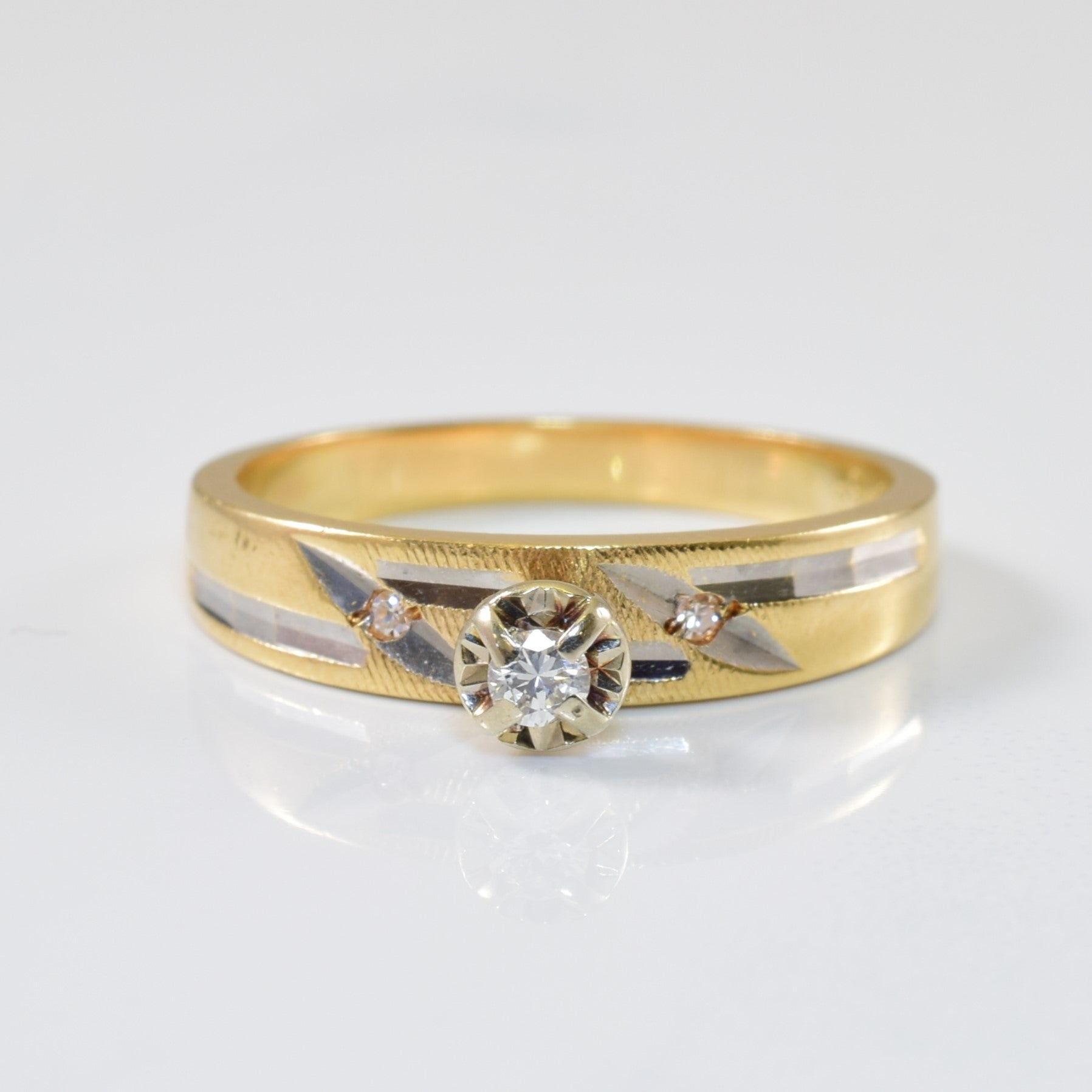 Pronged Diamond Ring | 0.05ctw | SZ 6.5 |