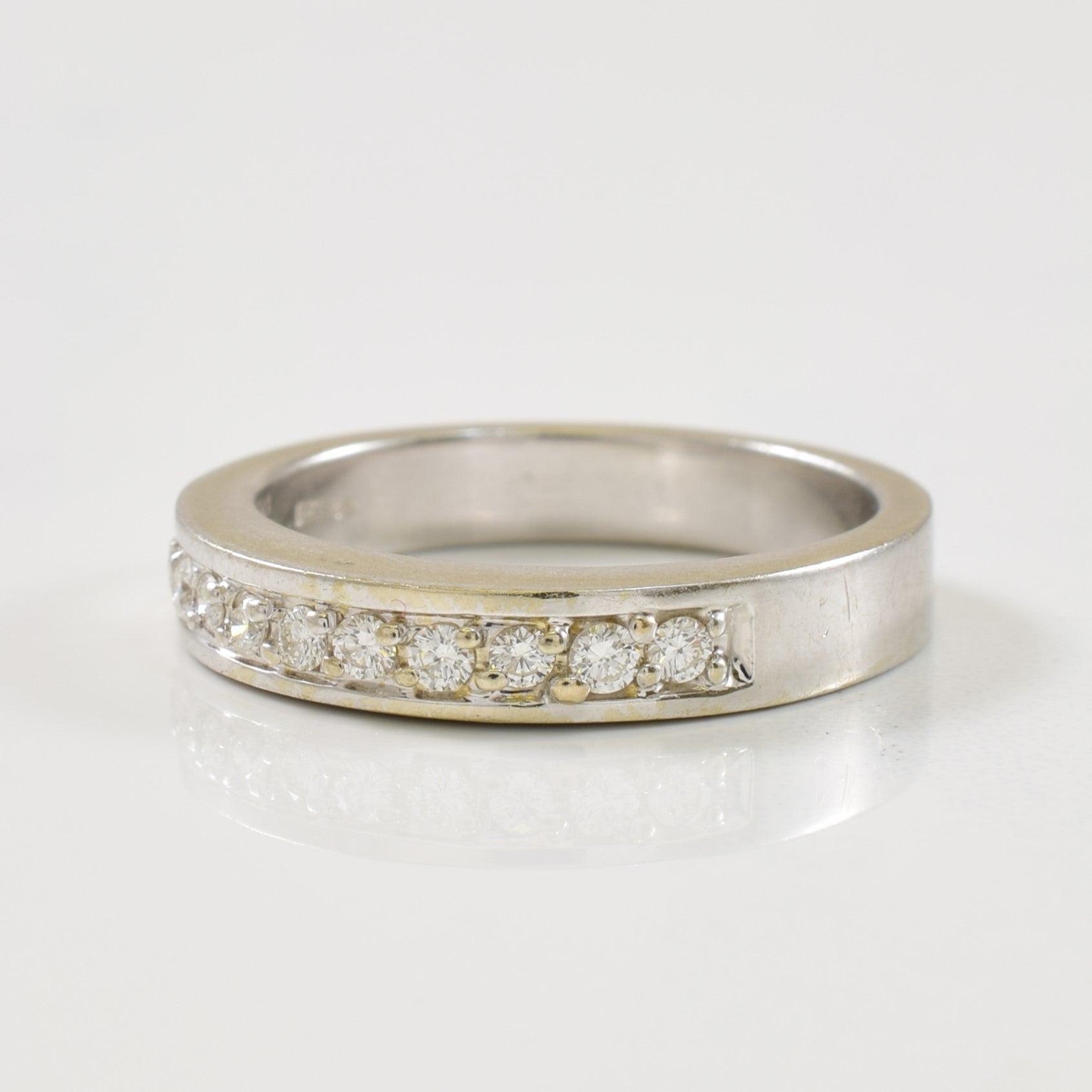 Semi Eternity Diamond Band | 0.20ctw | SZ 7 |
