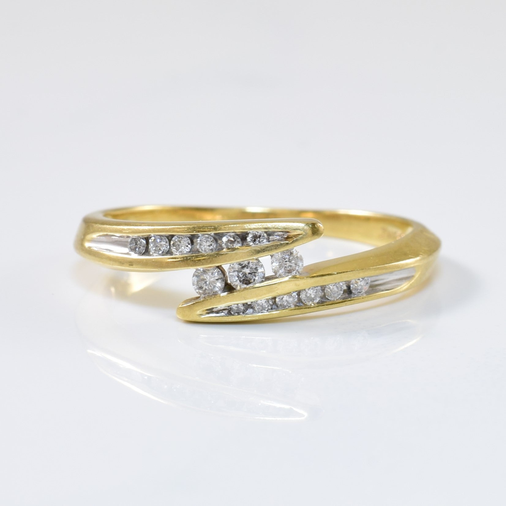 Bague sertie de diamants en canal | 0,12 ct | Taille 8,25 |