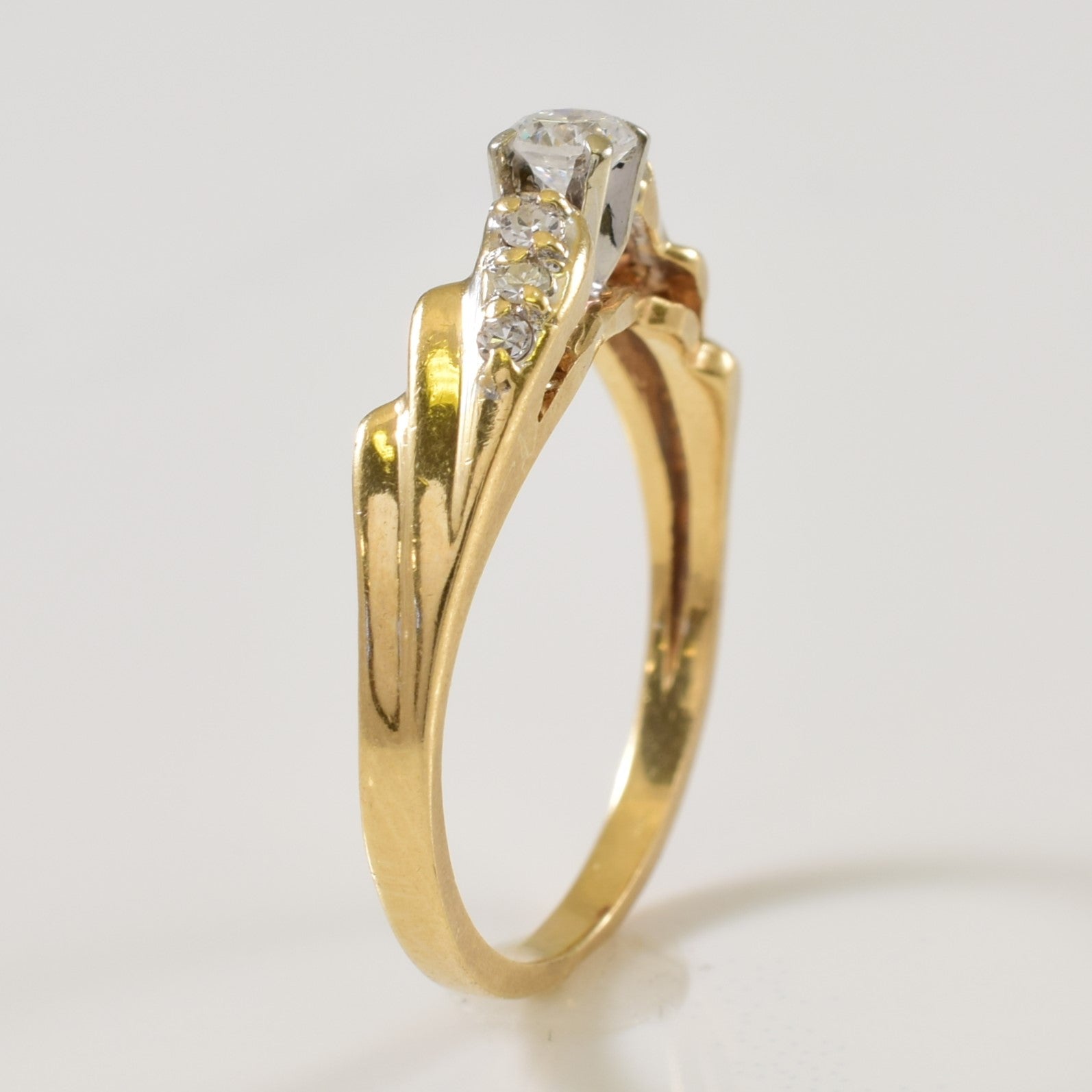 Diamond Bypass Ring | 0.16ctw | SZ 4.75 |