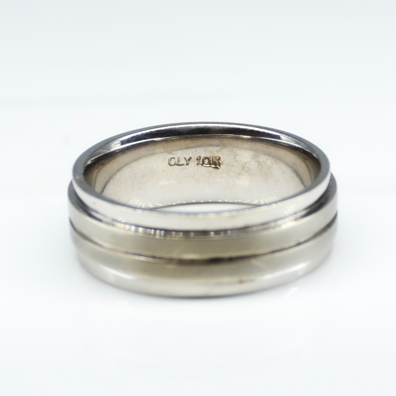 Beveled White Gold Band | SZ 10.25 |