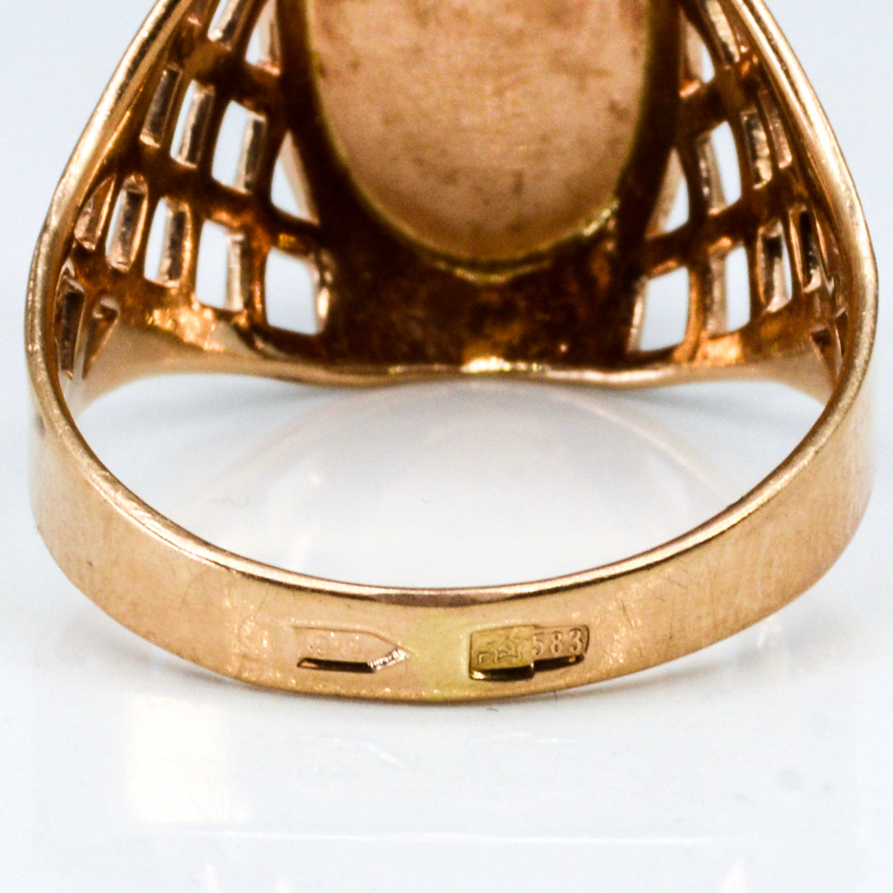 14k Yellow Gold Geometric Signet Ring | SZ 11 |