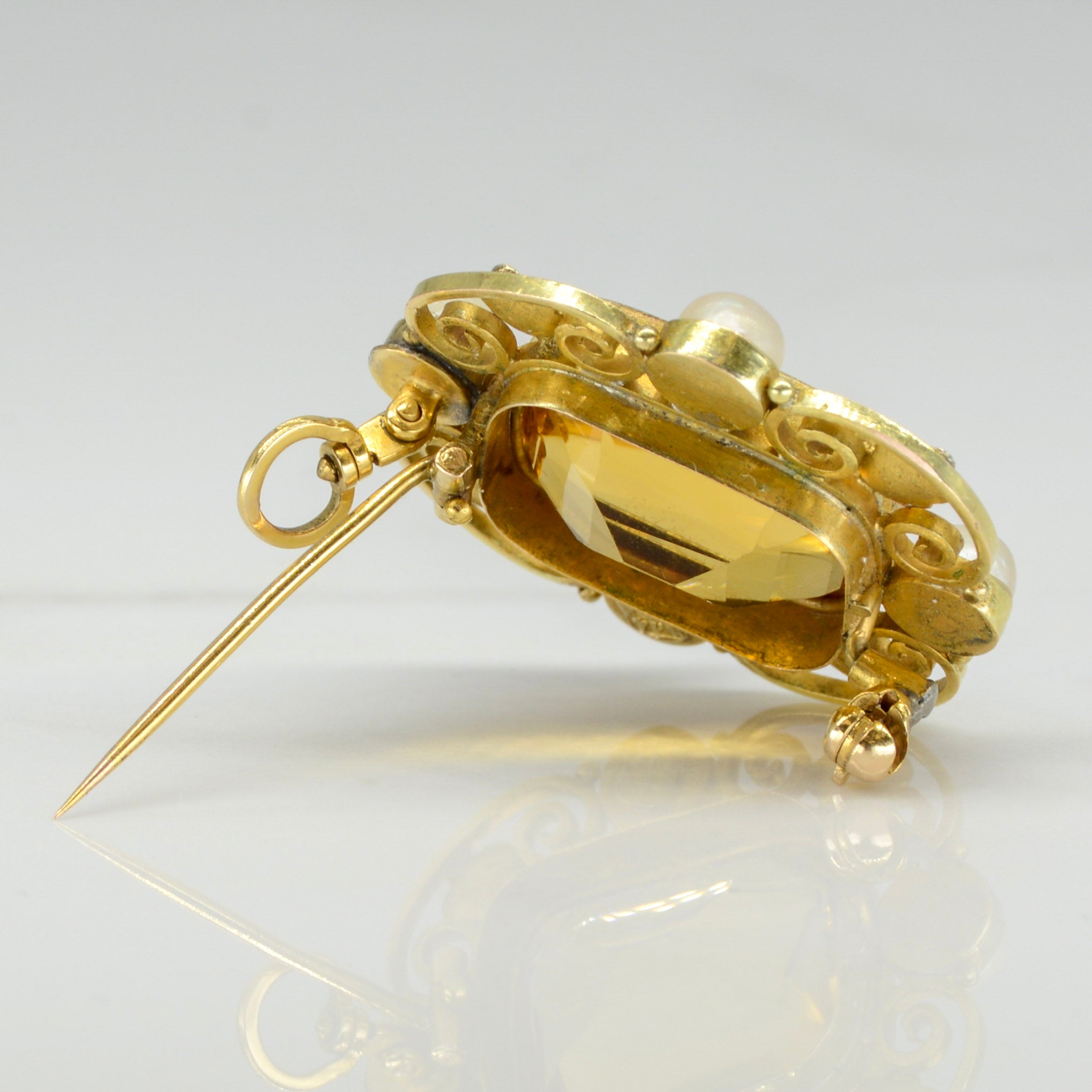 Convertible Citrine & Pearl Brooch/Pendant | 10.90ct |