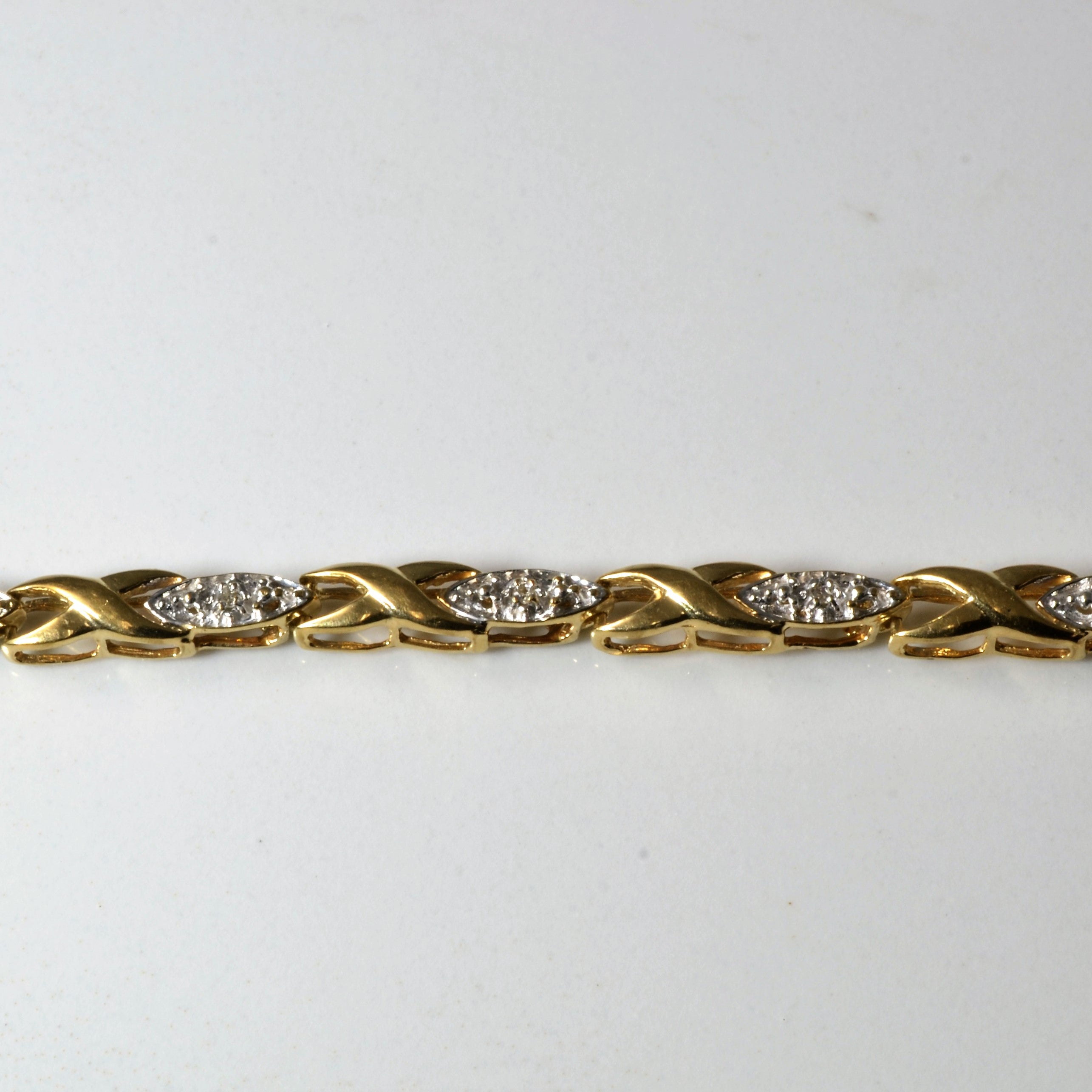 XO Diamond Bracelet | 0.07ctw | 7.5" |