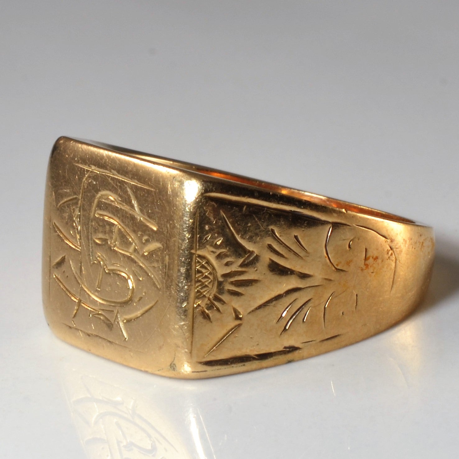 Yellow Gold Signet Ring | SZ 10 |