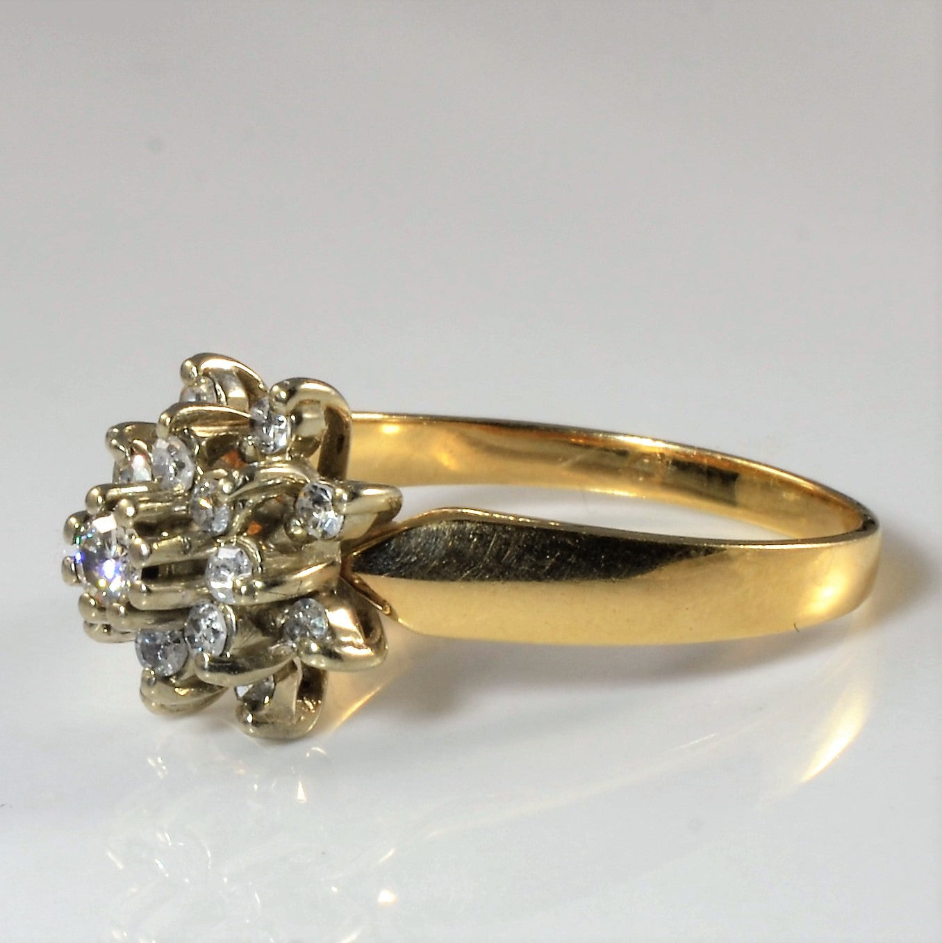 Floral Diamond Cluster Ring | 0.32ctw | SZ 7.75 |
