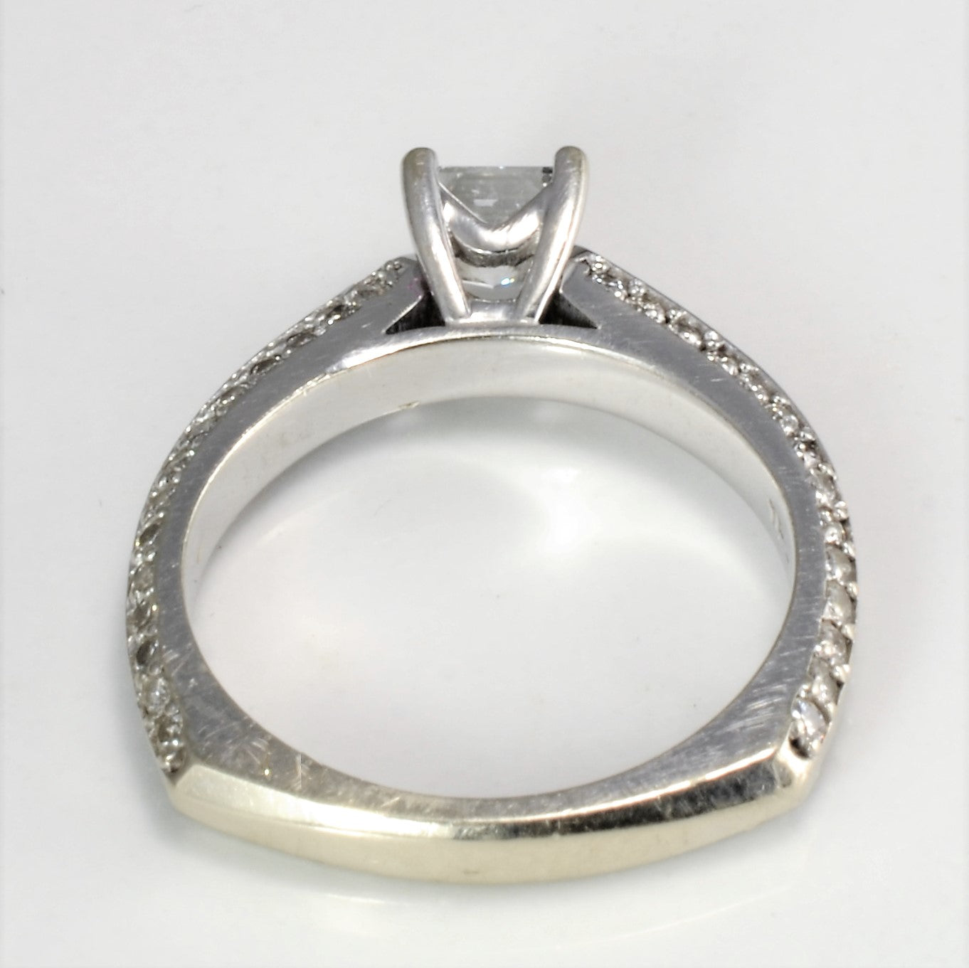 Solitaire with Accents Diamond Engagement Ring | 0.86 ctw, SZ 6.25 |